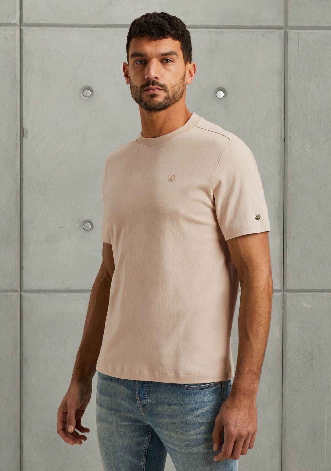 CAST IRON TSHIRT CAST IRON TSHIRT