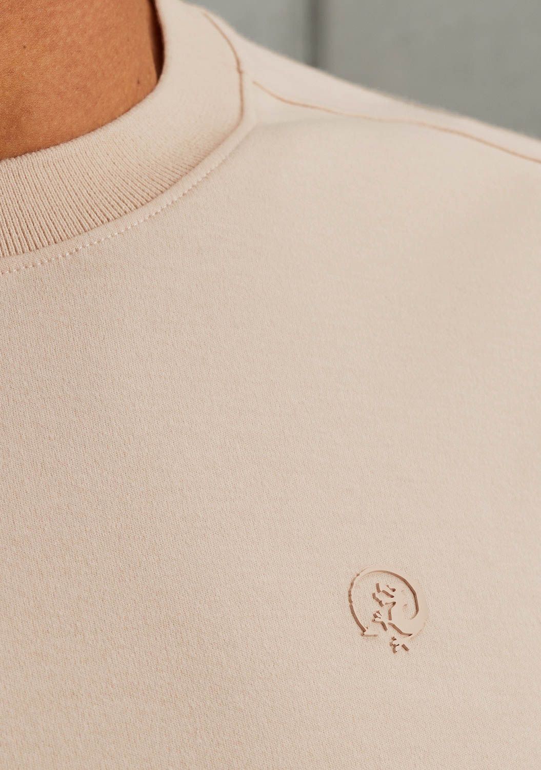 CAST IRON TSHIRT CAST IRON TSHIRT