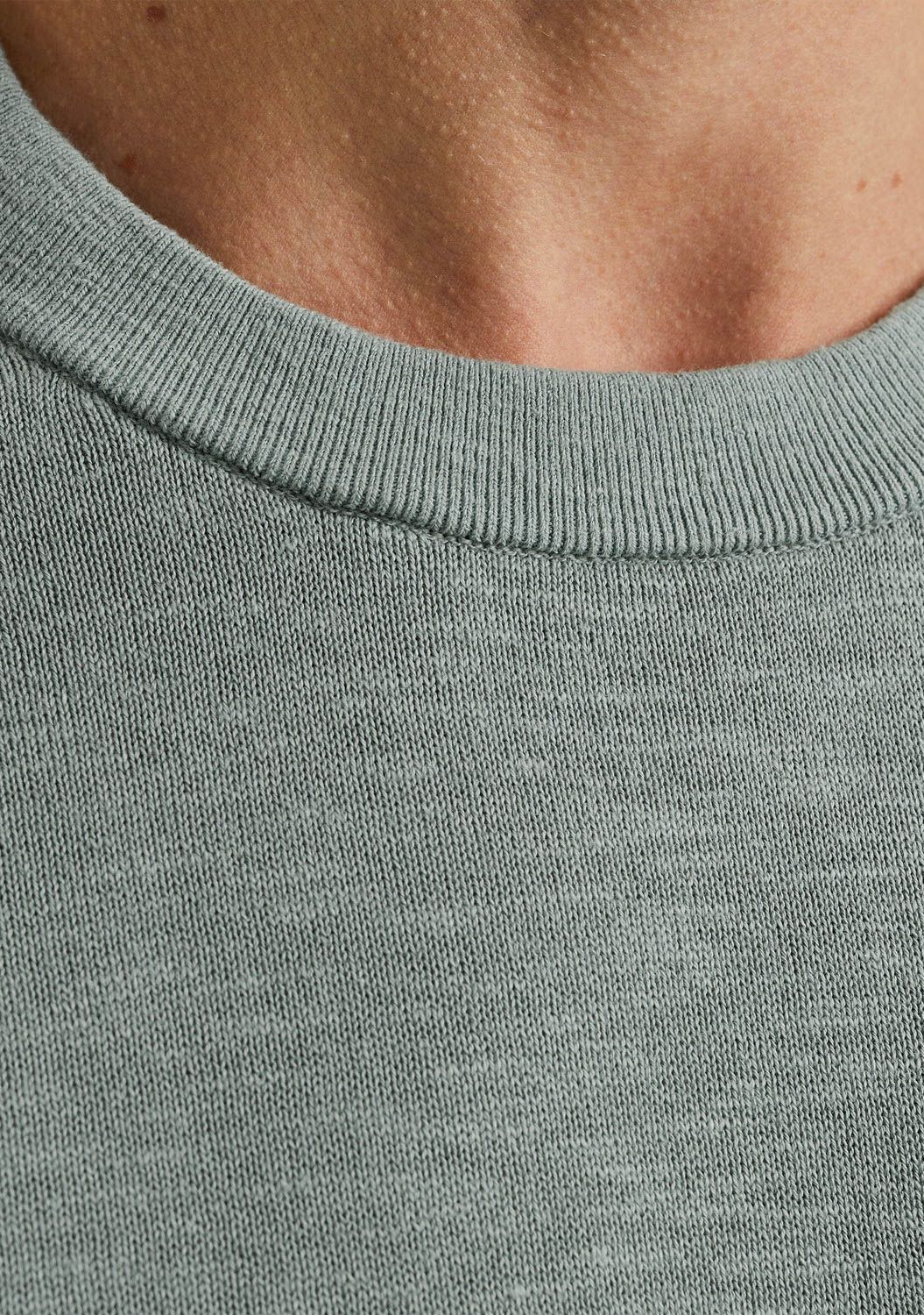 CAST IRON TSHIRT