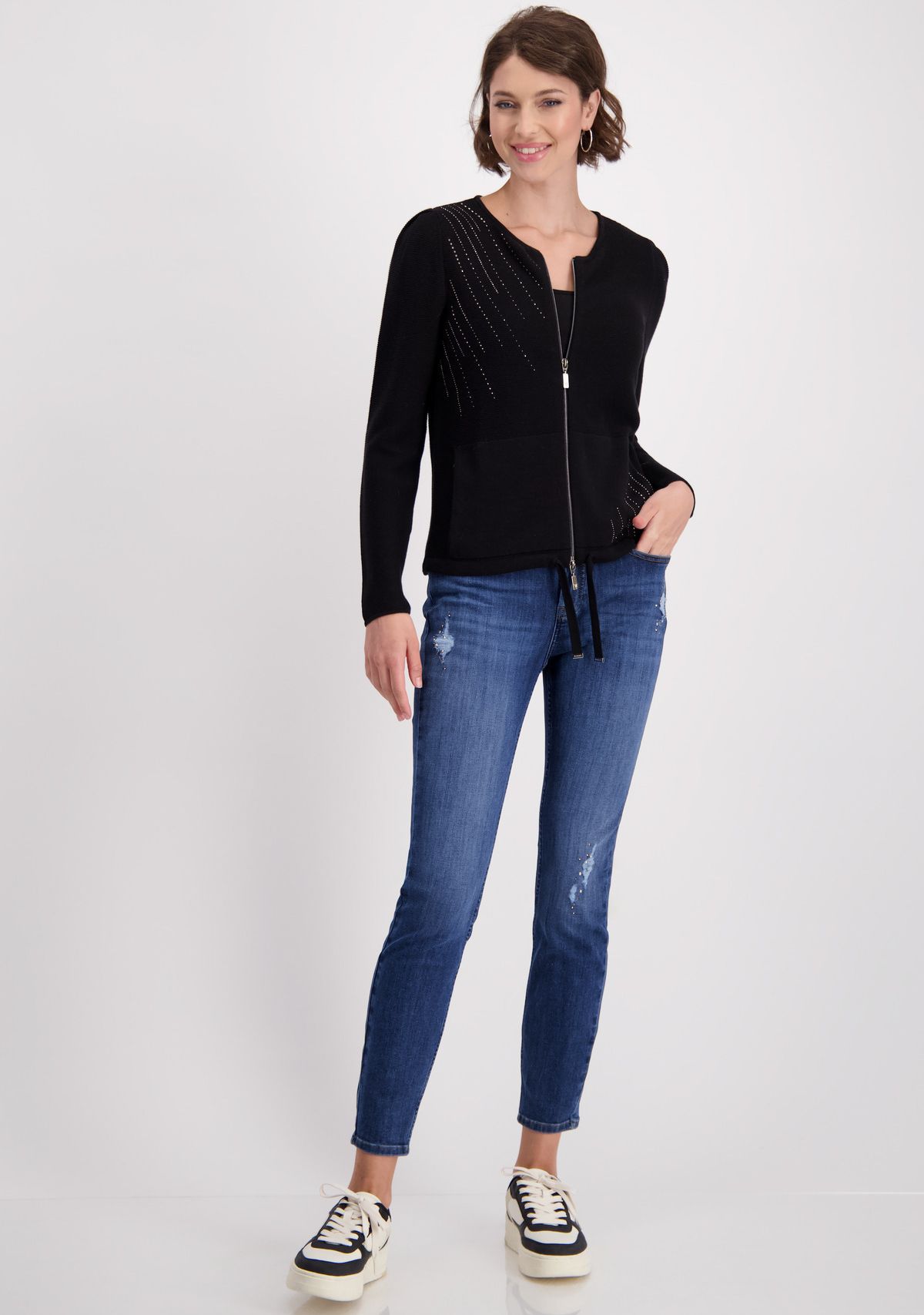 MONARI VEST