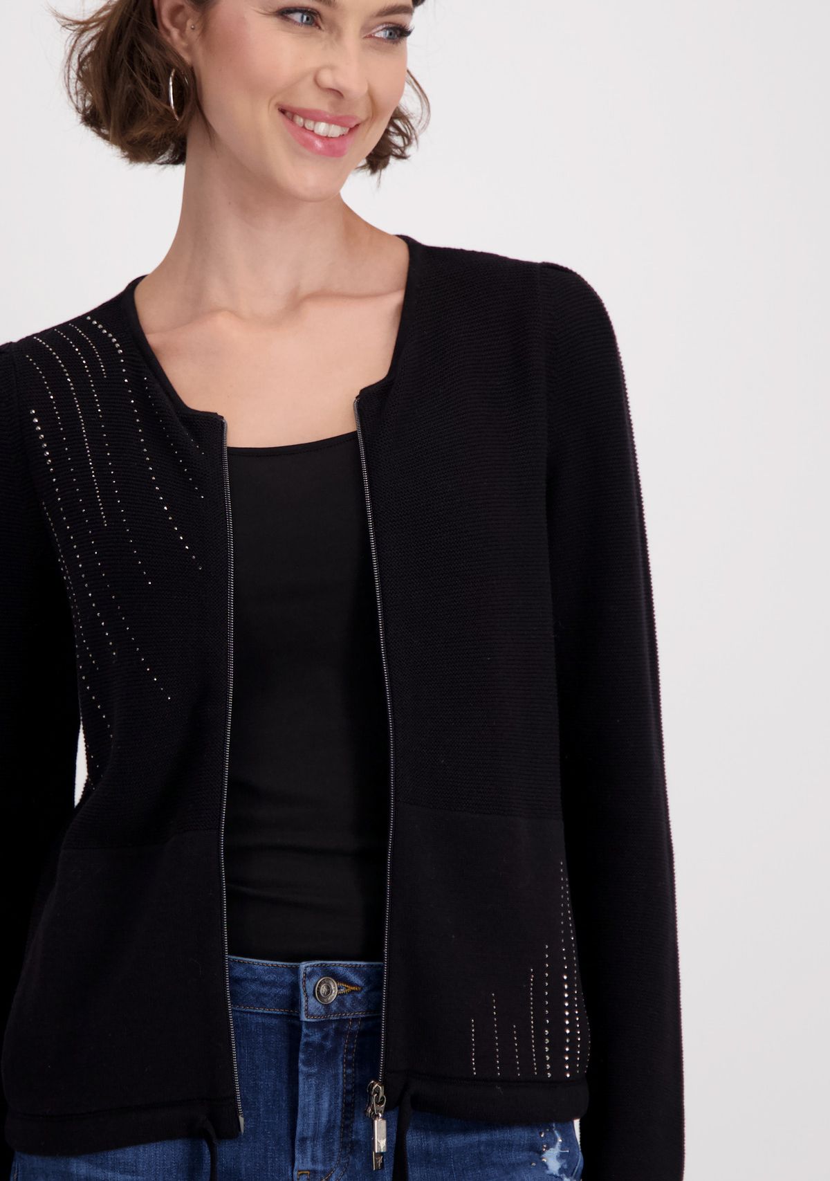 MONARI VEST