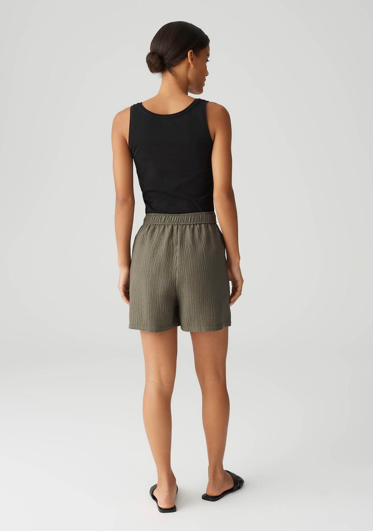 OPUS SHORT