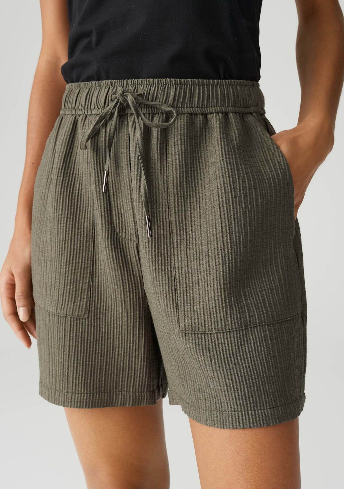 OPUS SHORT
