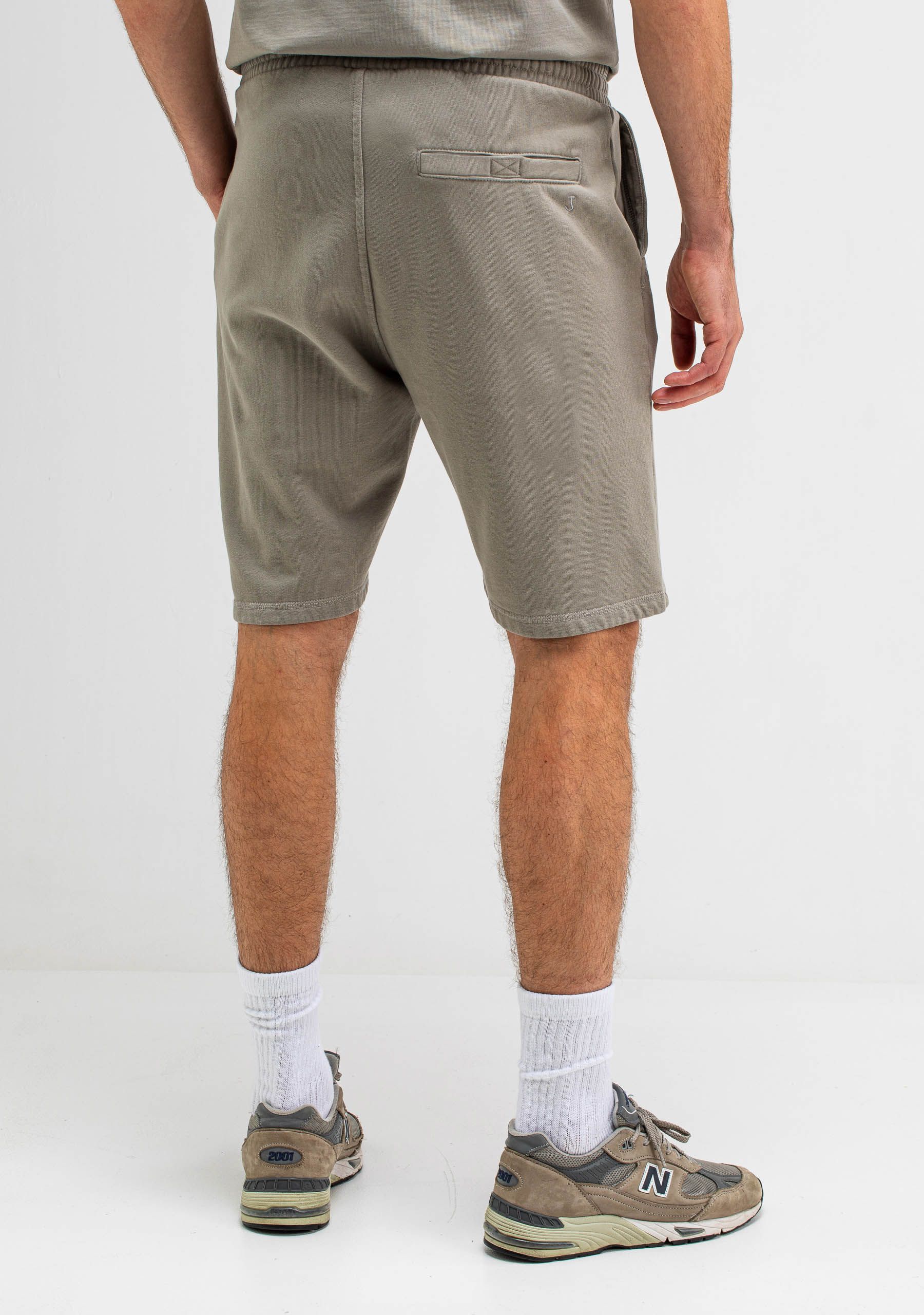 BUTCHER OF BLUE SHORT