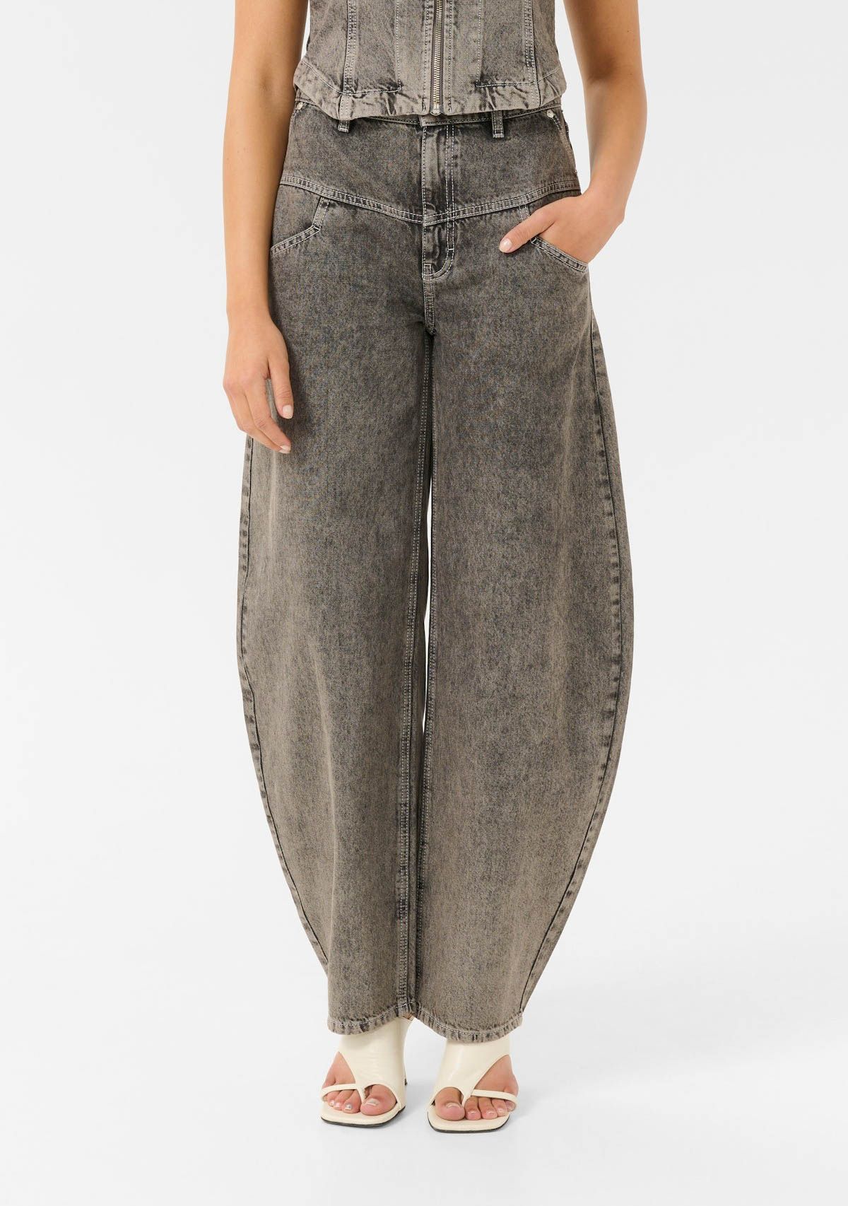 GESTUZ JEANS