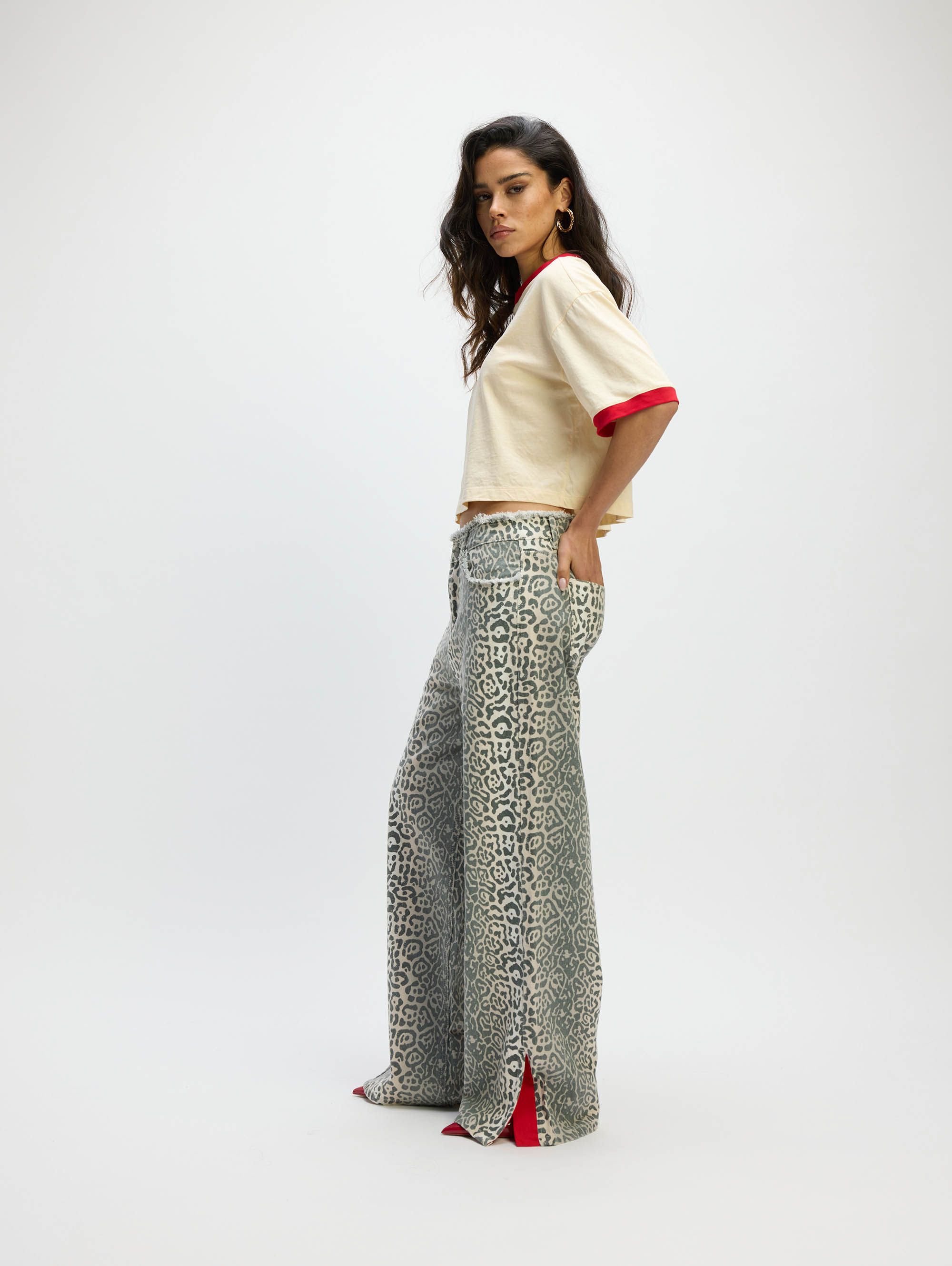 REFINED DEPARTMENT JEANS REFINED DEPARTMENT JEANS