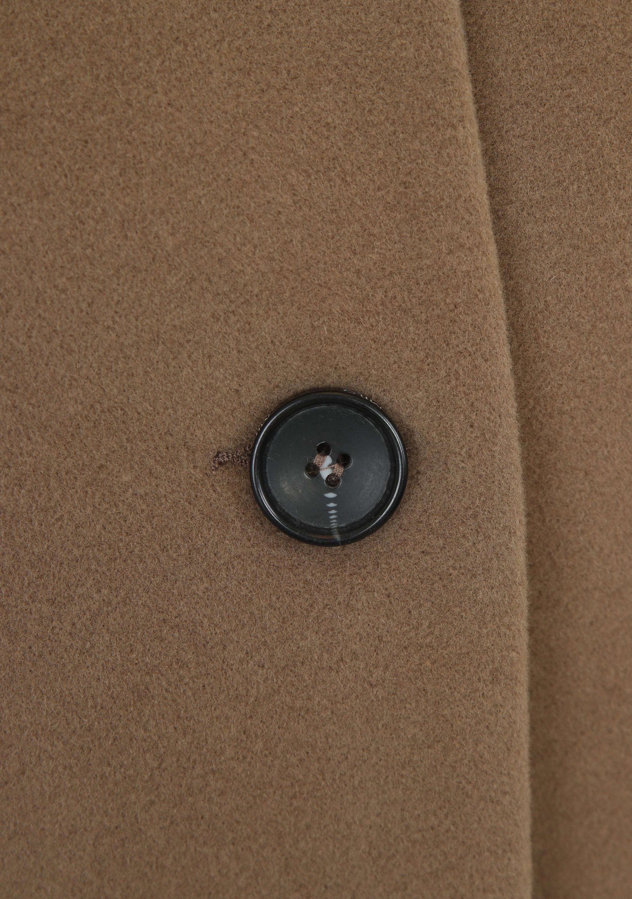 MILO COATS MANTEL