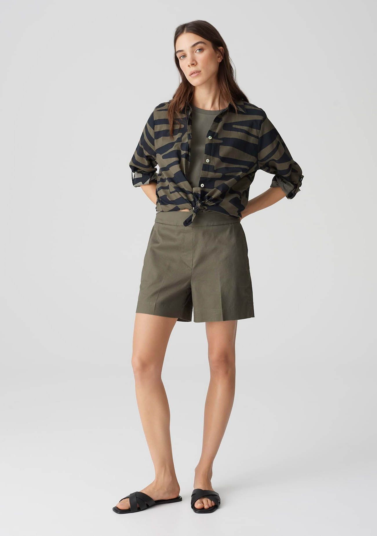 OPUS SHORT