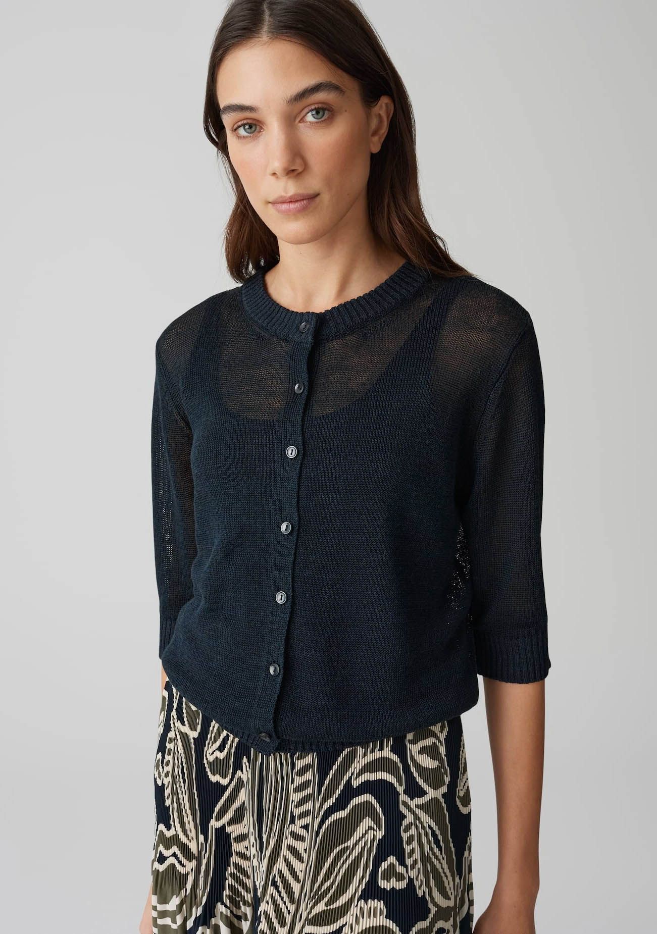OPUS VEST