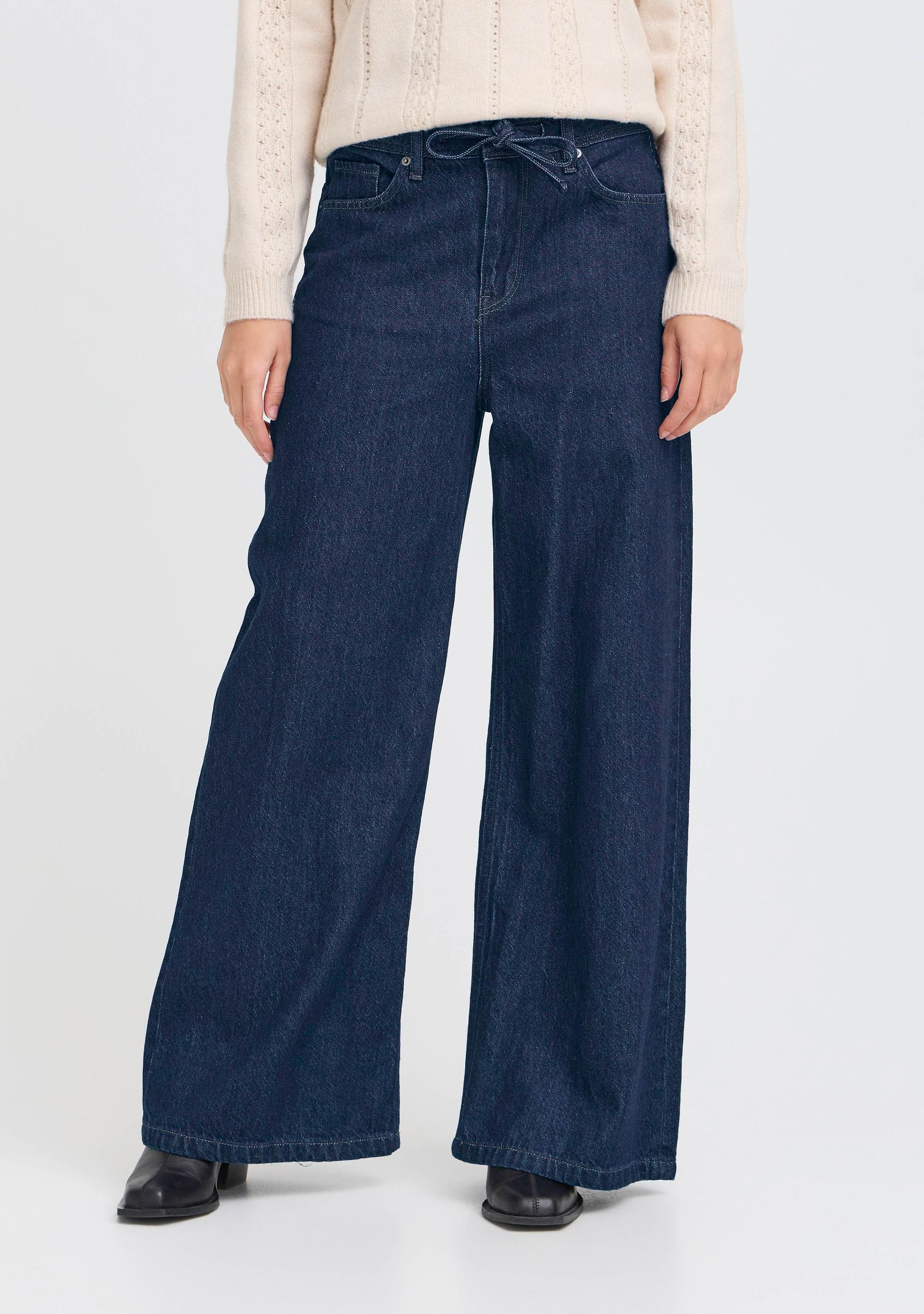 ICHI JEANS