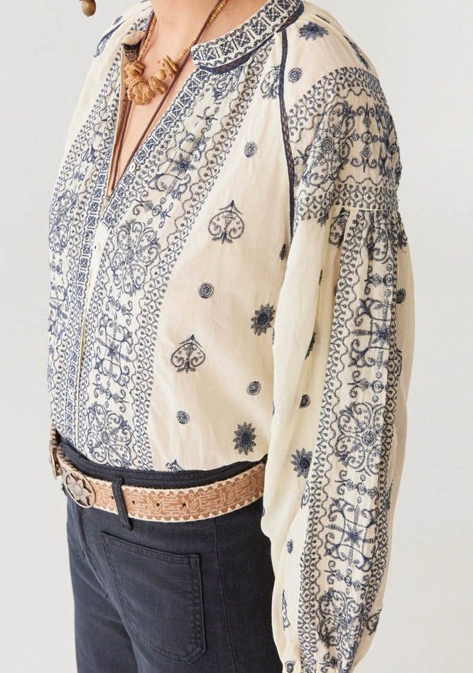 MAISON HOTEL BLOUSE MAISON HOTEL BLOUSE