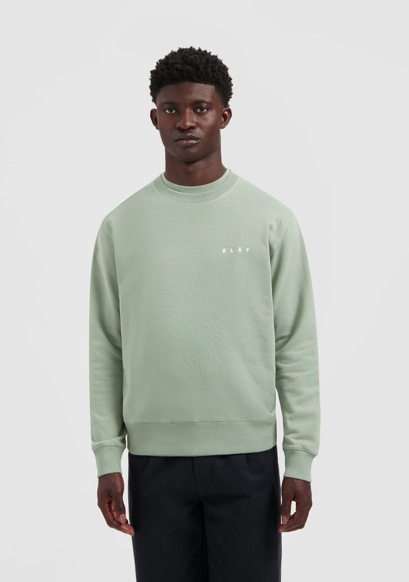 OLAF SWEATER