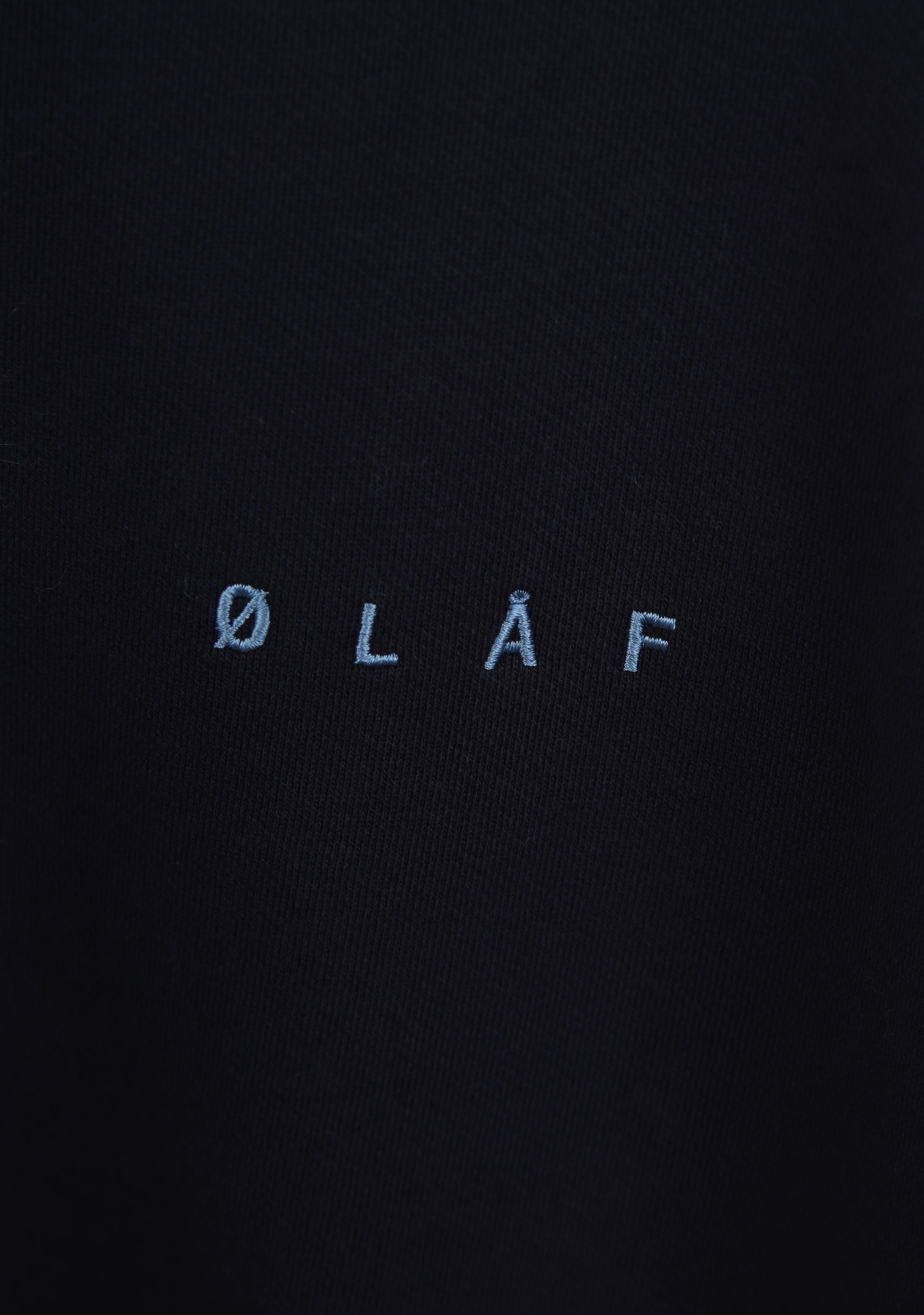 OLAF SWEATER