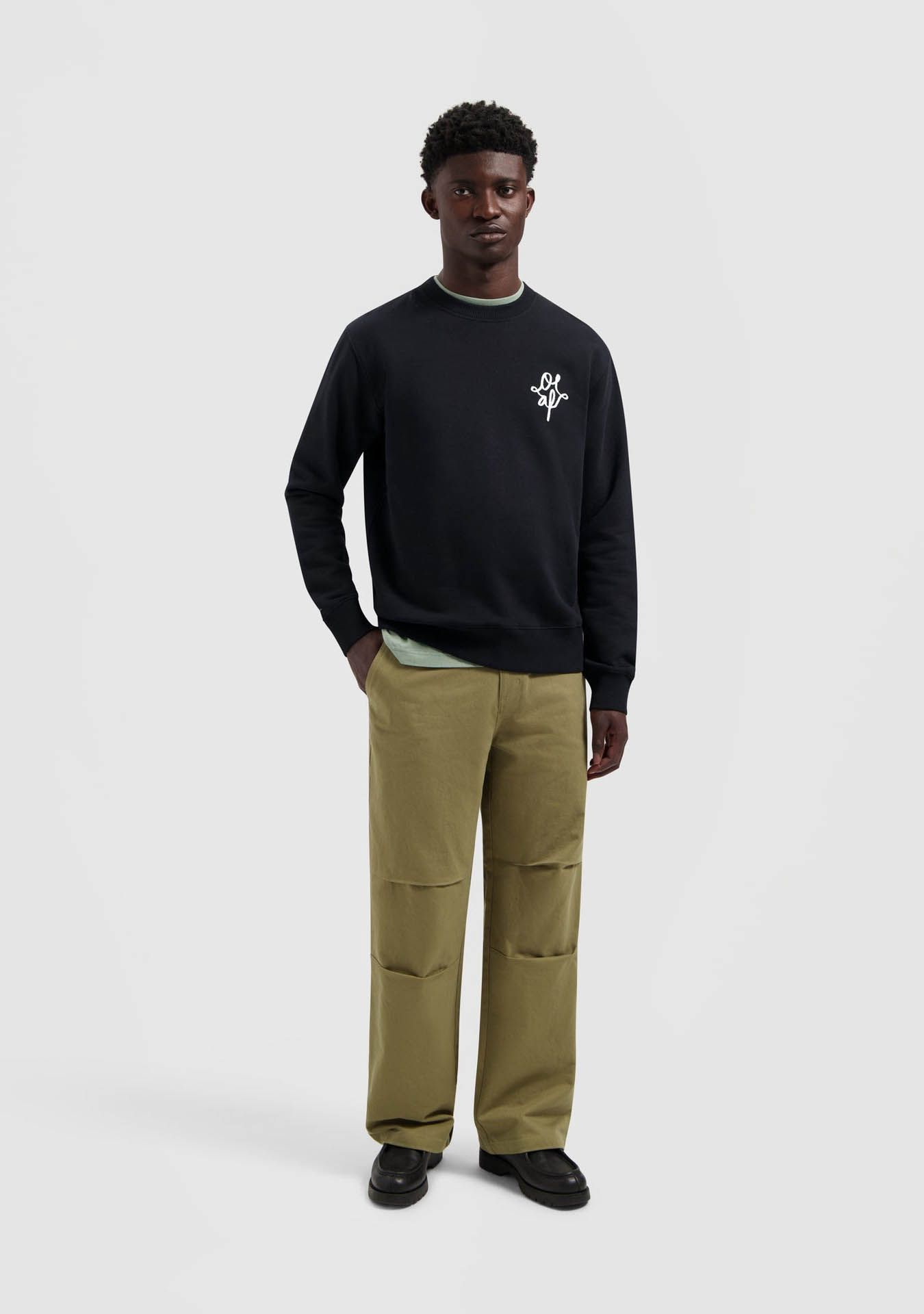 OLAF SWEATER