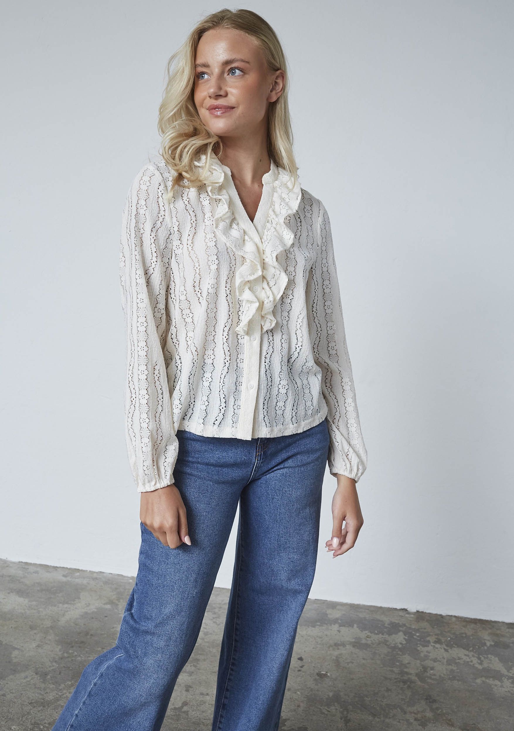 SISTERS POINT BLOUSE
