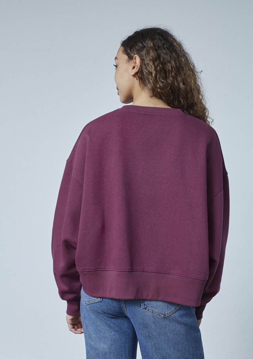 SISTERS POINT SWEATER