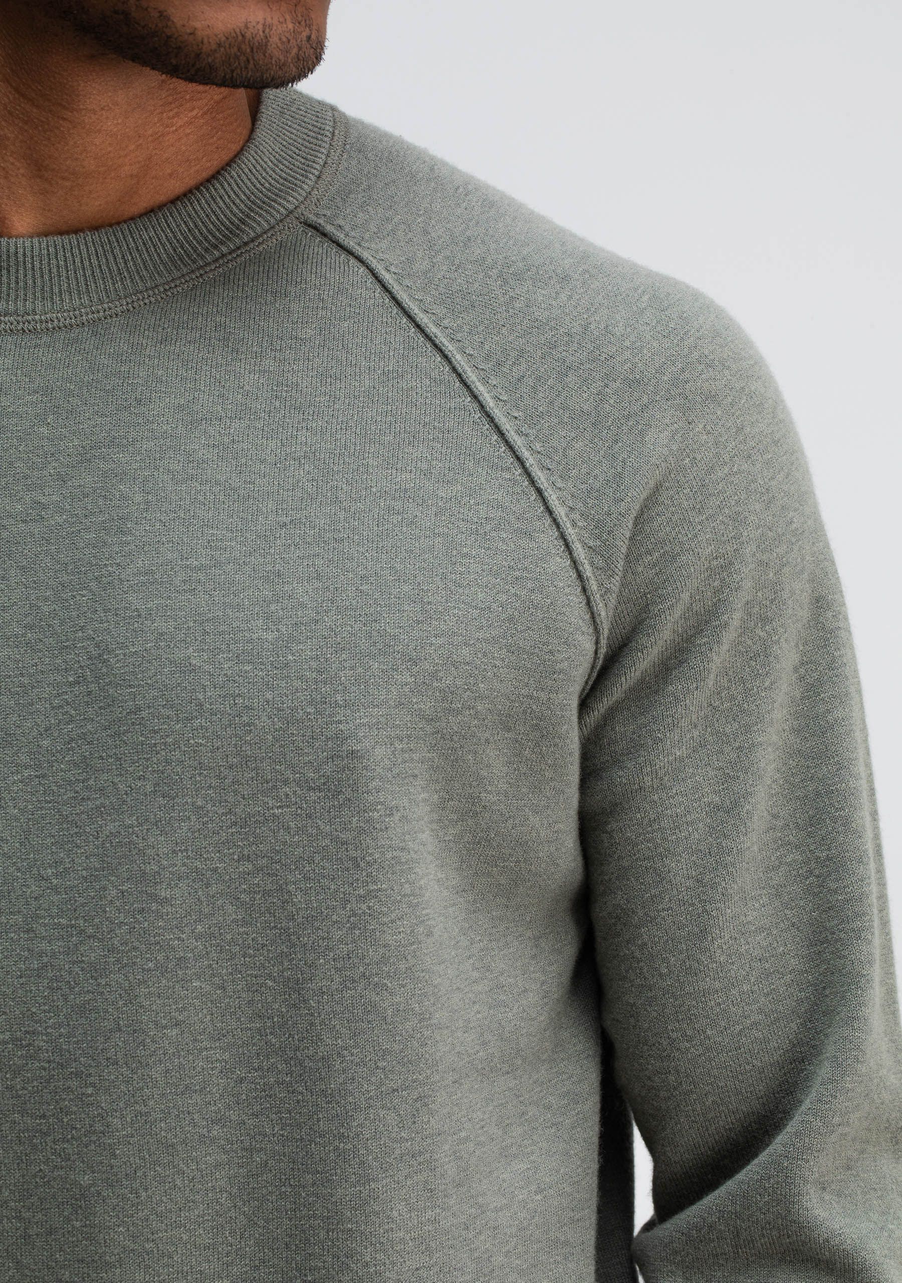 BUTCHER OF BLUE SWEATER