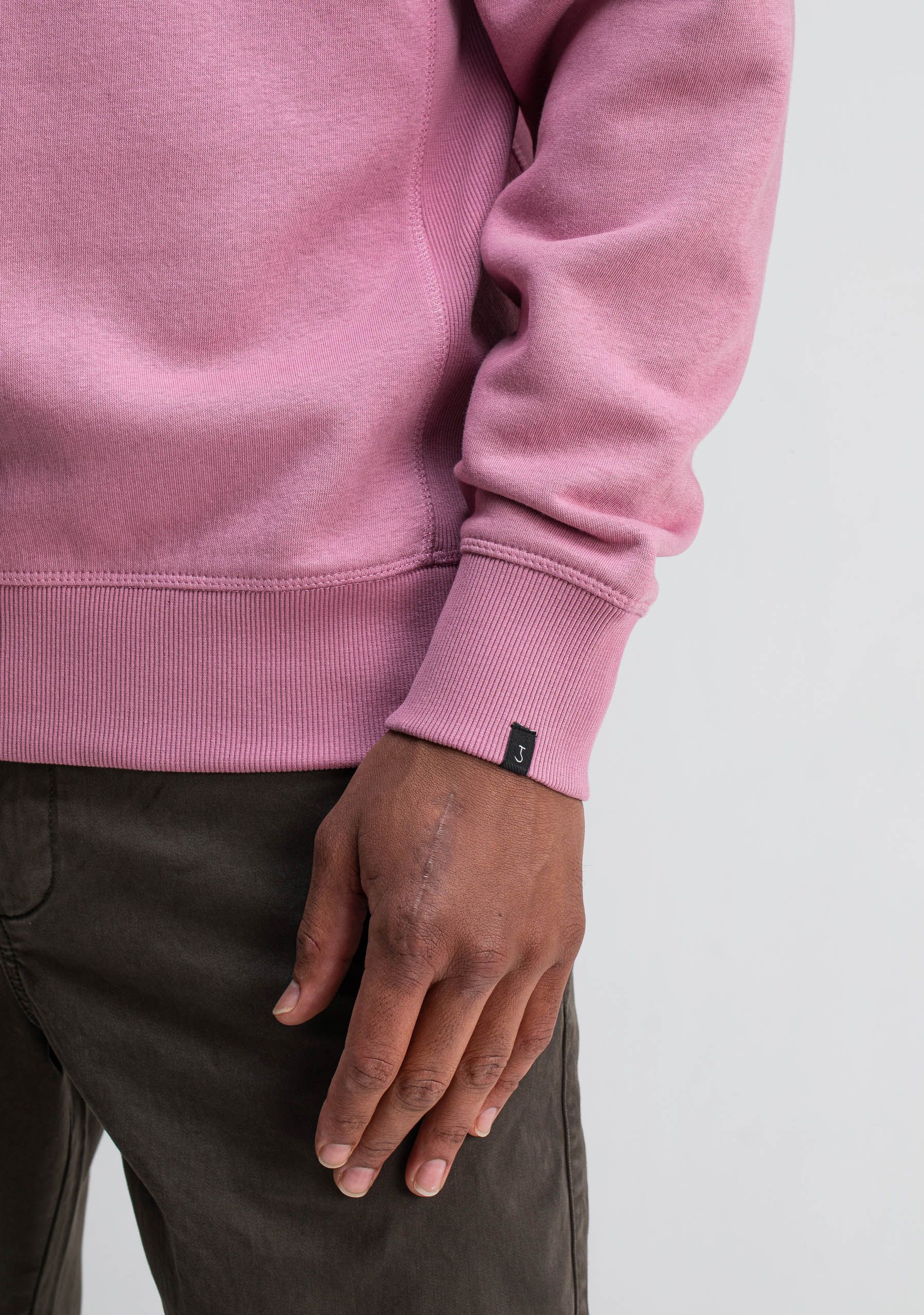 BUTCHER OF BLUE SWEATER