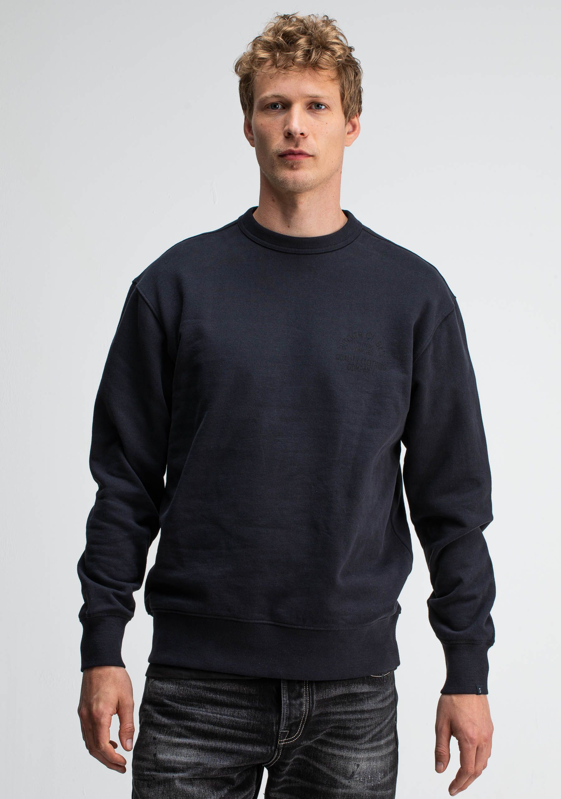 BUTCHER OF BLUE SWEATER