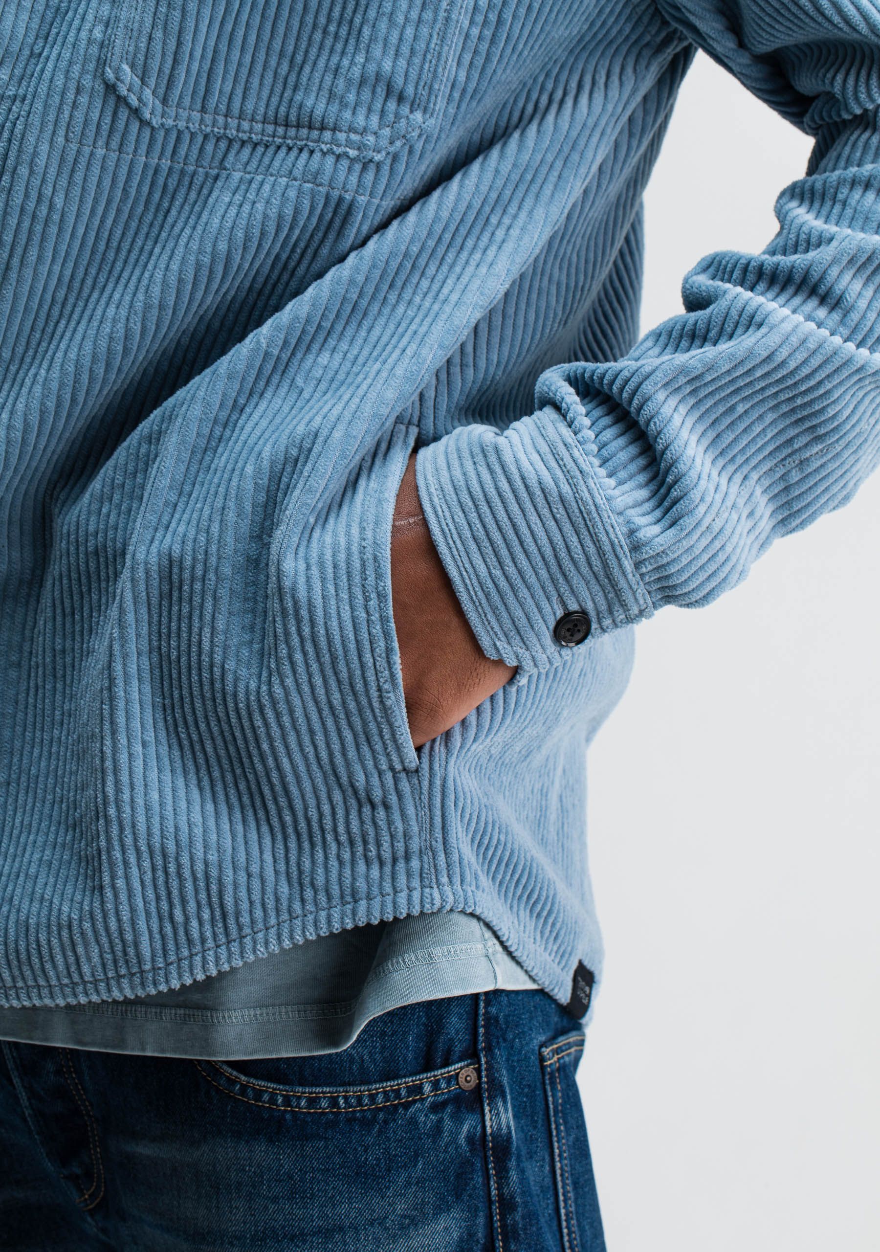 BUTCHER OF BLUE OVERSHIRT