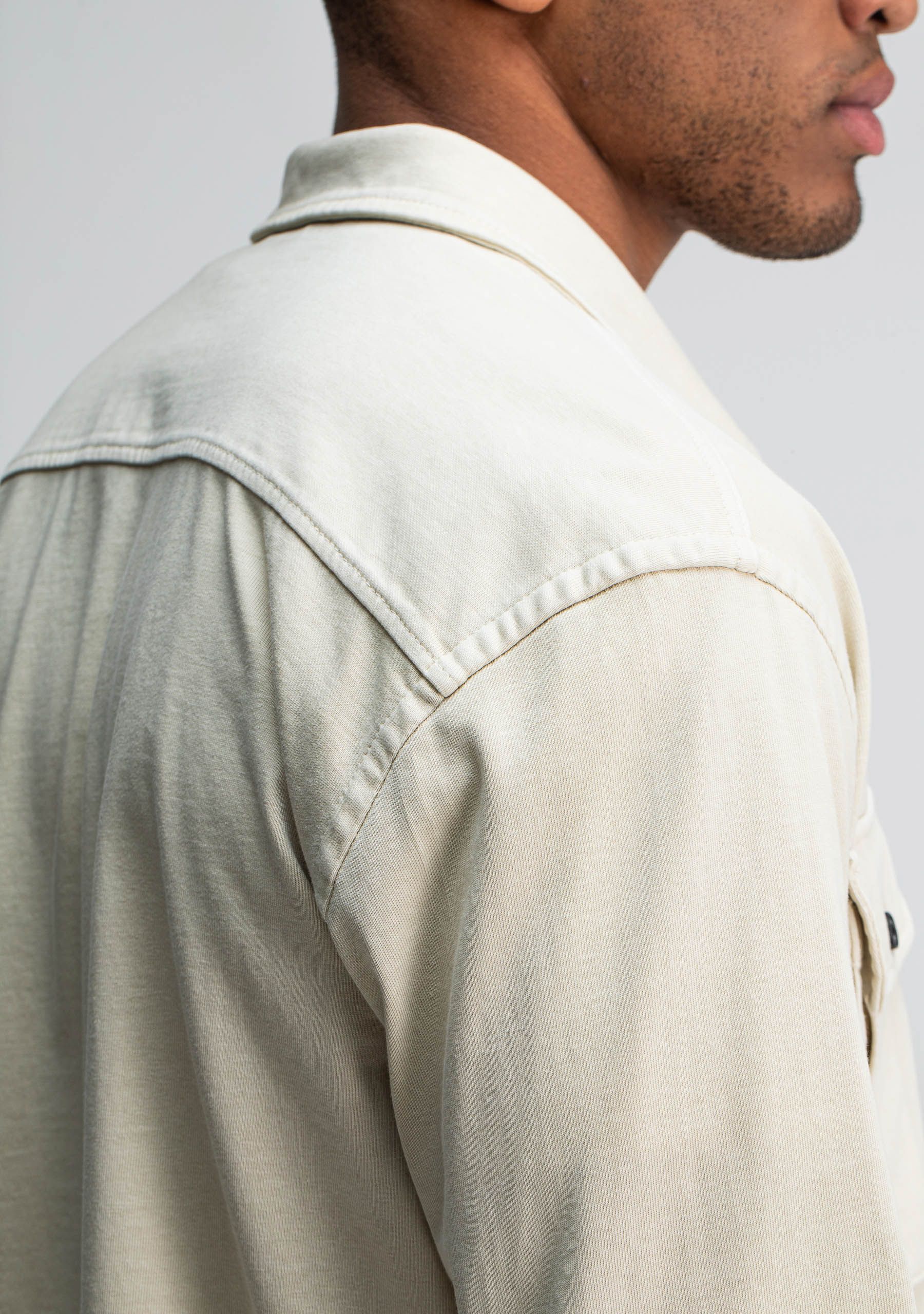 BUTCHER OF BLUE OVERSHIRT