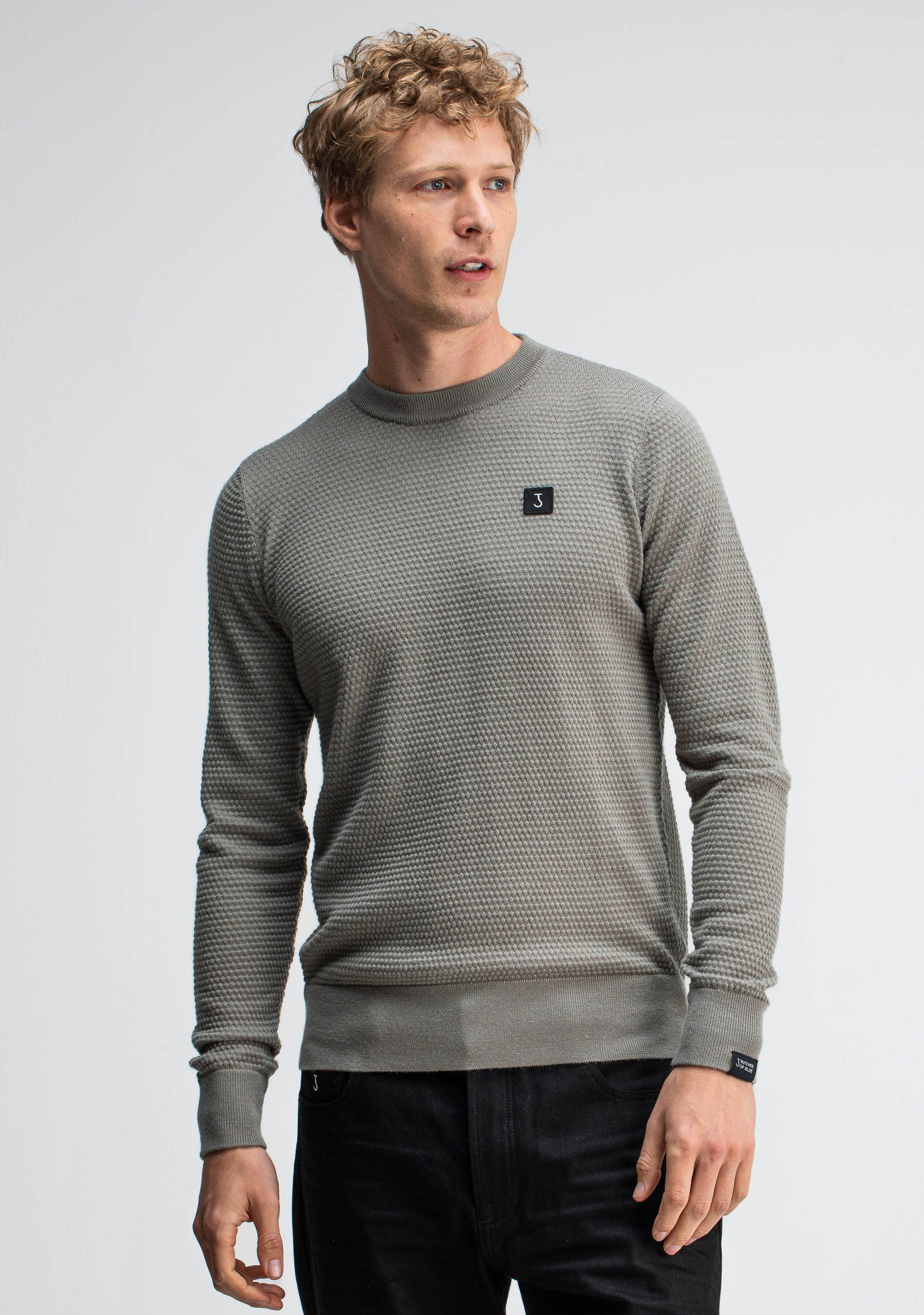 BUTCHER OF BLUE SWEATER