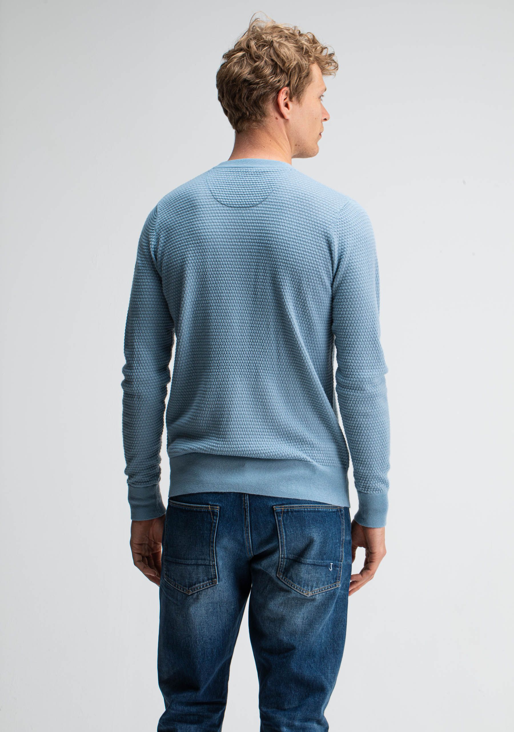 BUTCHER OF BLUE SWEATER