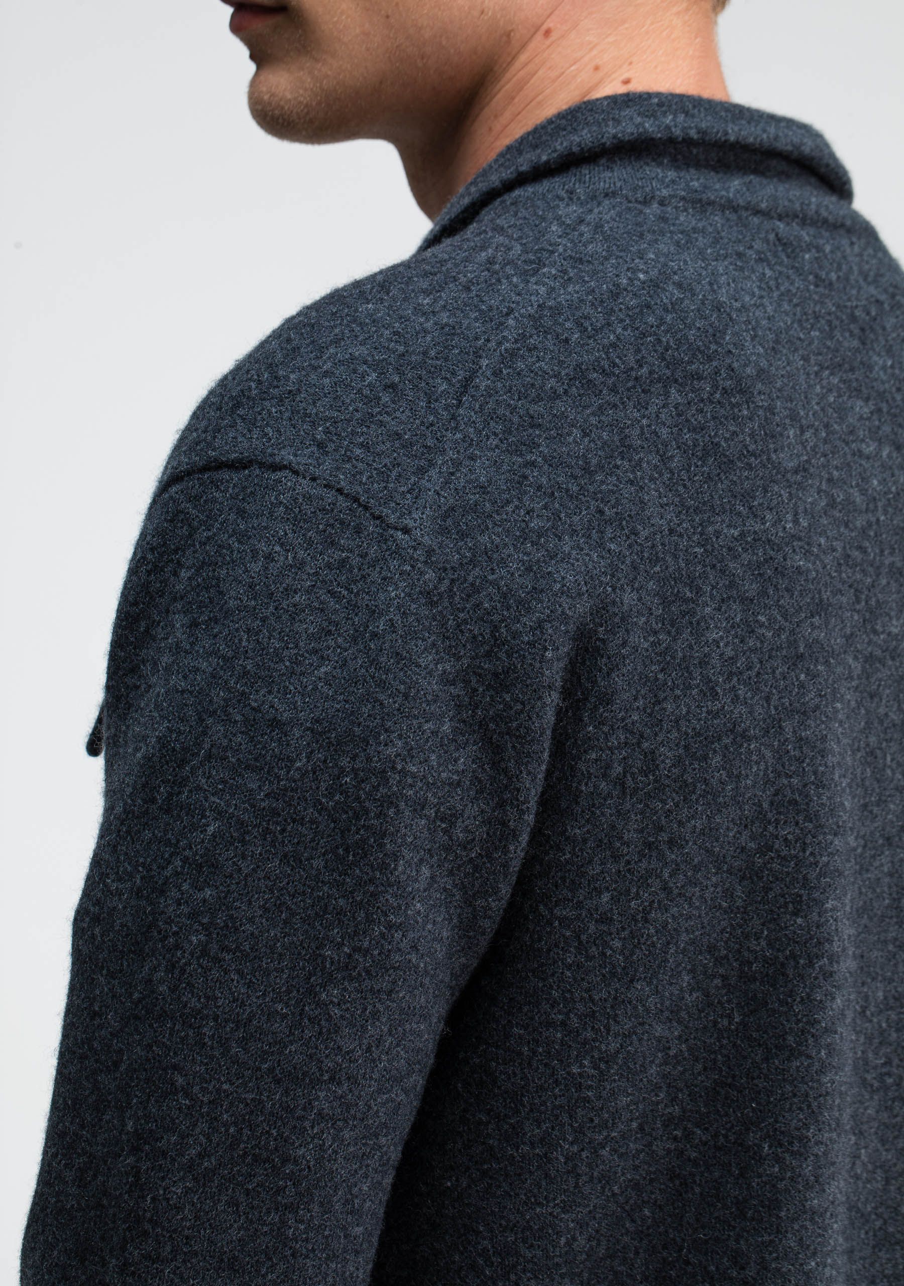 BUTCHER OF BLUE OVERSHIRT
