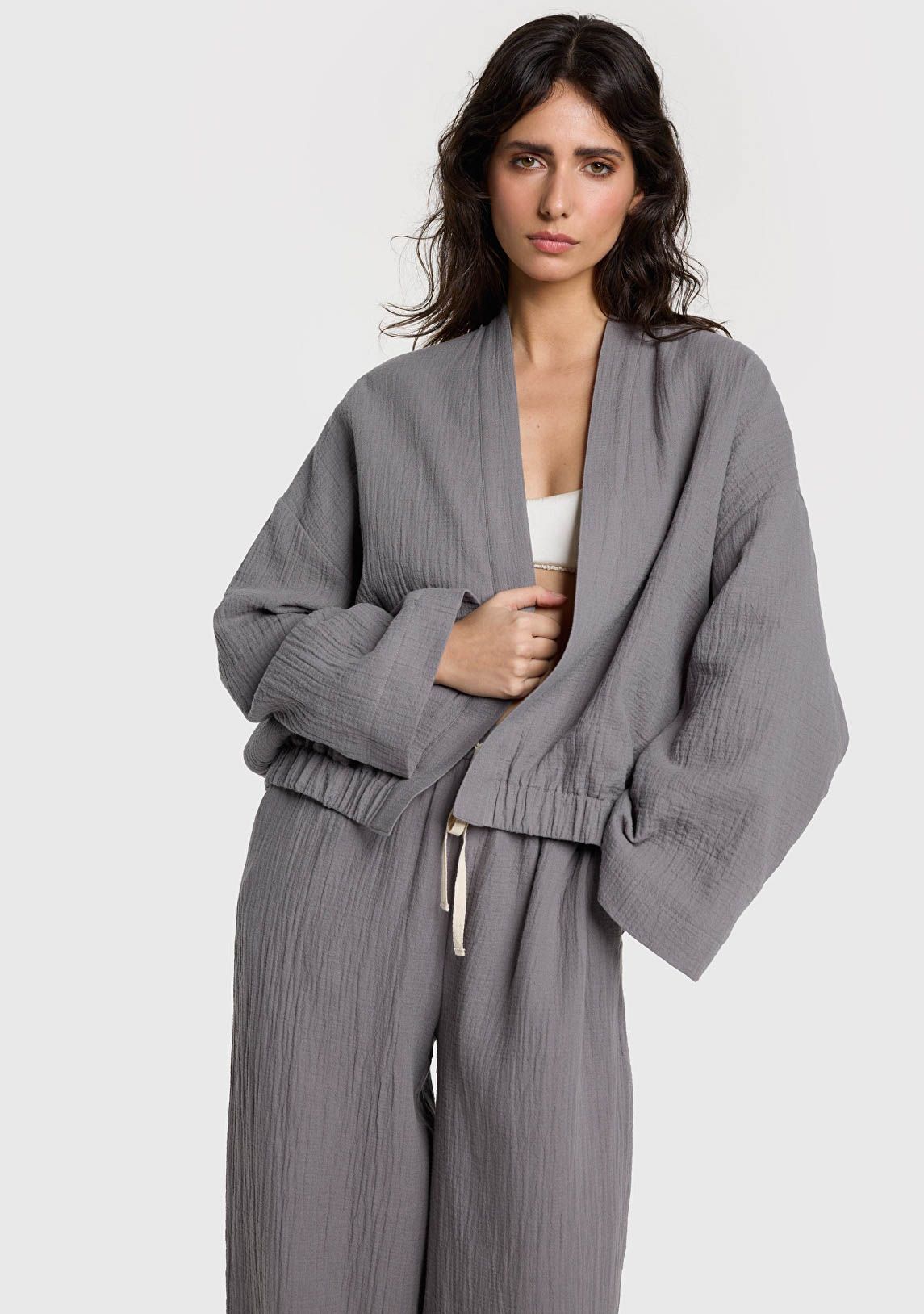 ALIX THE LABEL KIMONO
