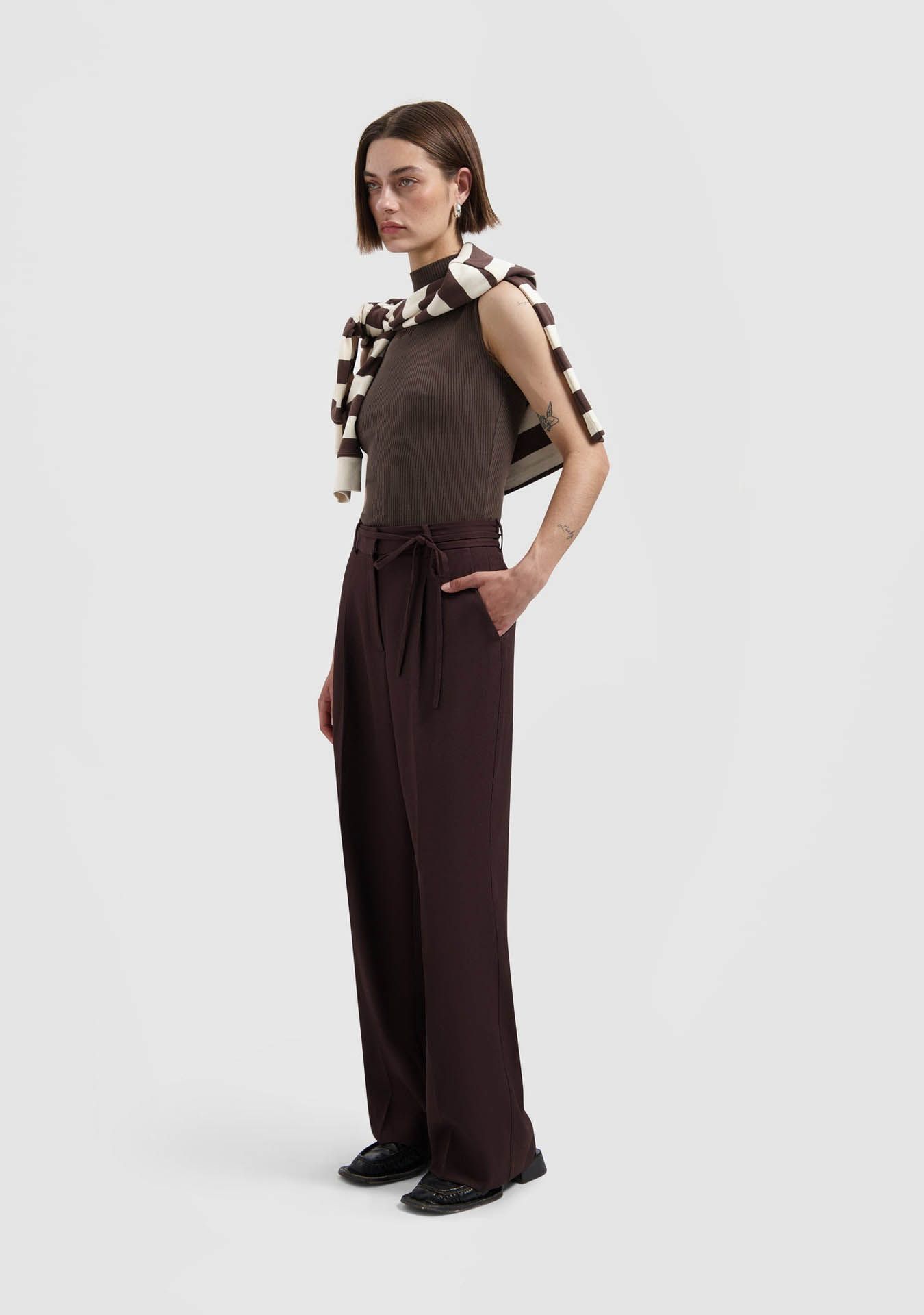 OLAF WIJDE PANTALON