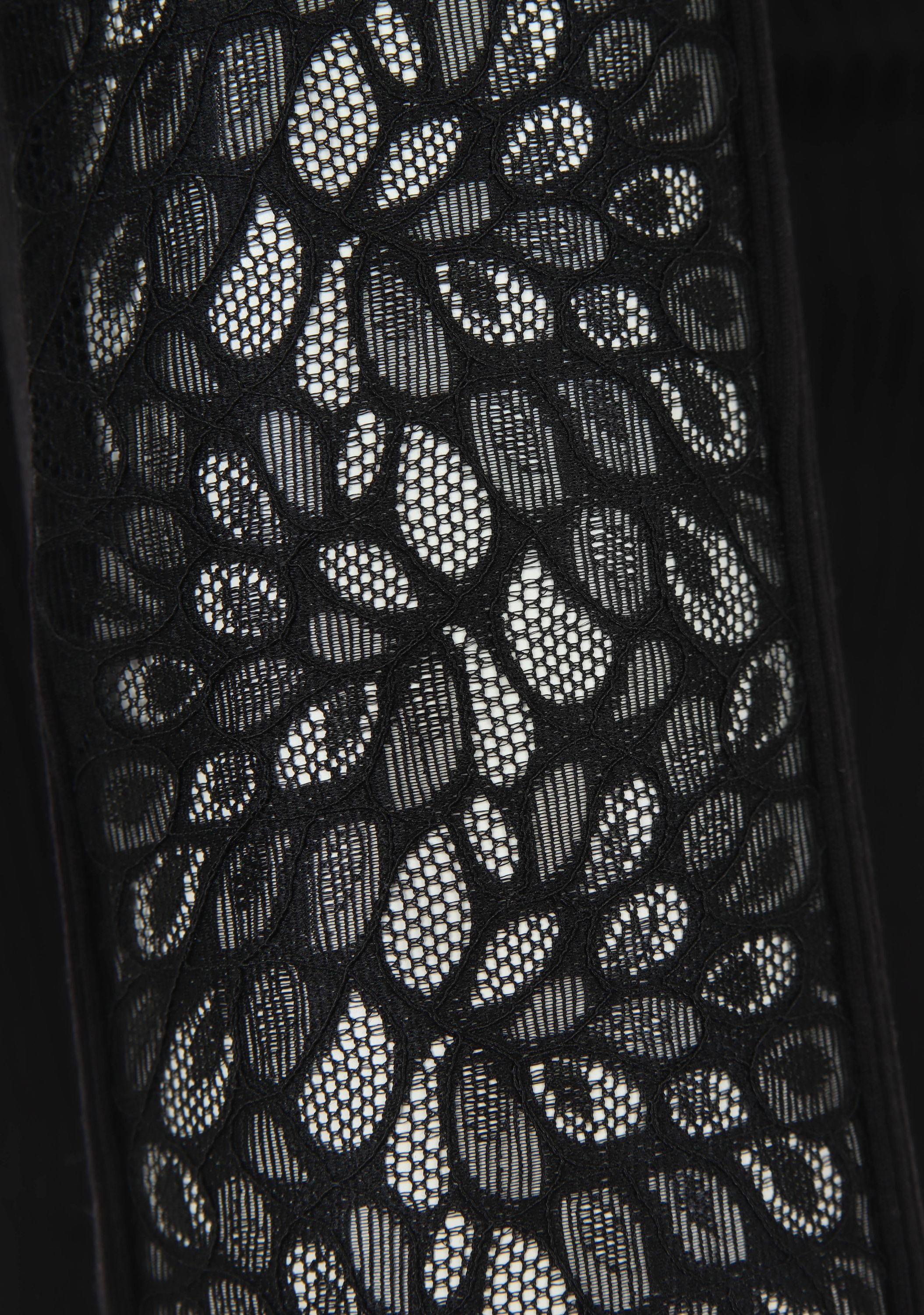 ROSEMUNDE TUNIEK