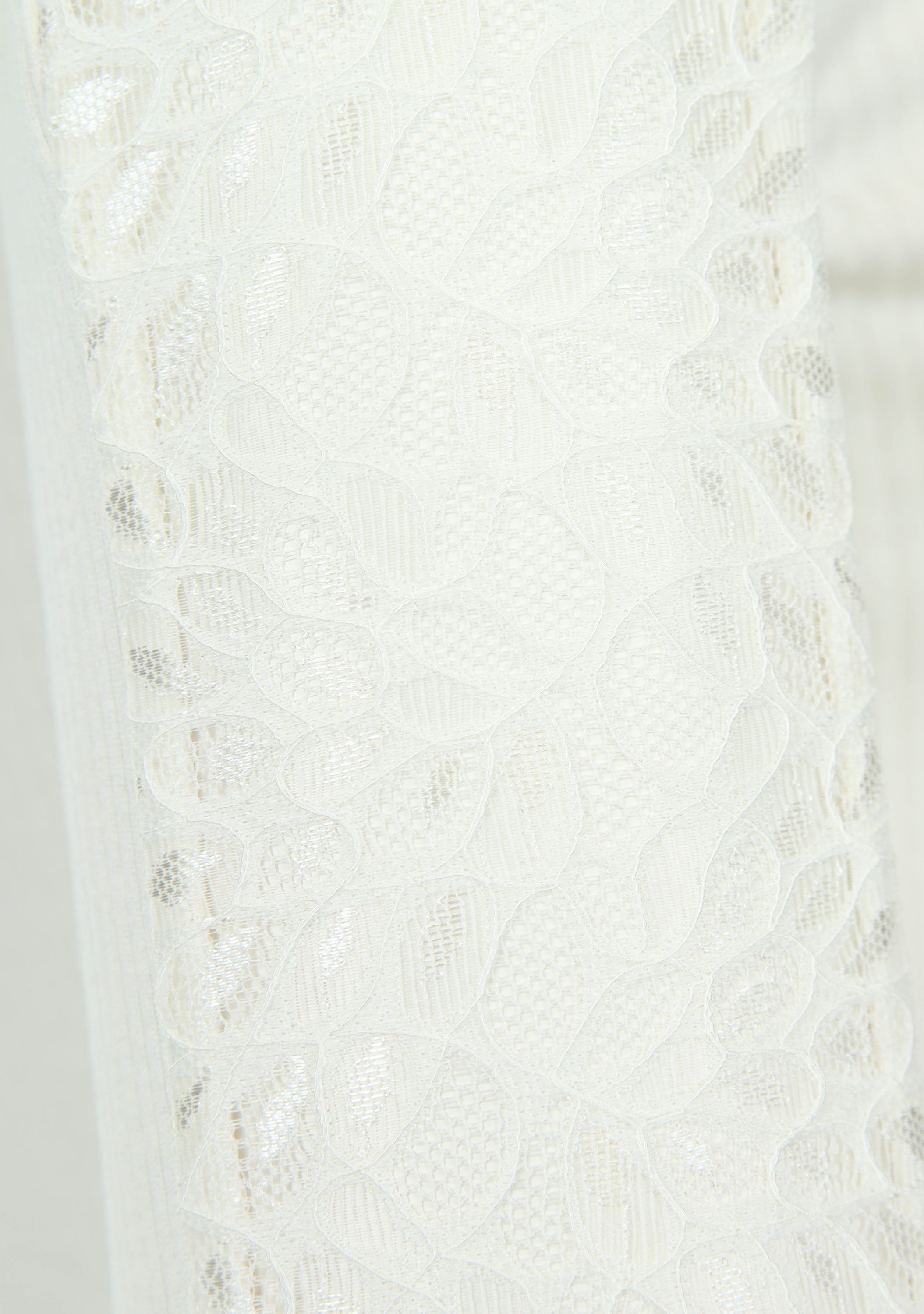 ROSEMUNDE TUNIEK