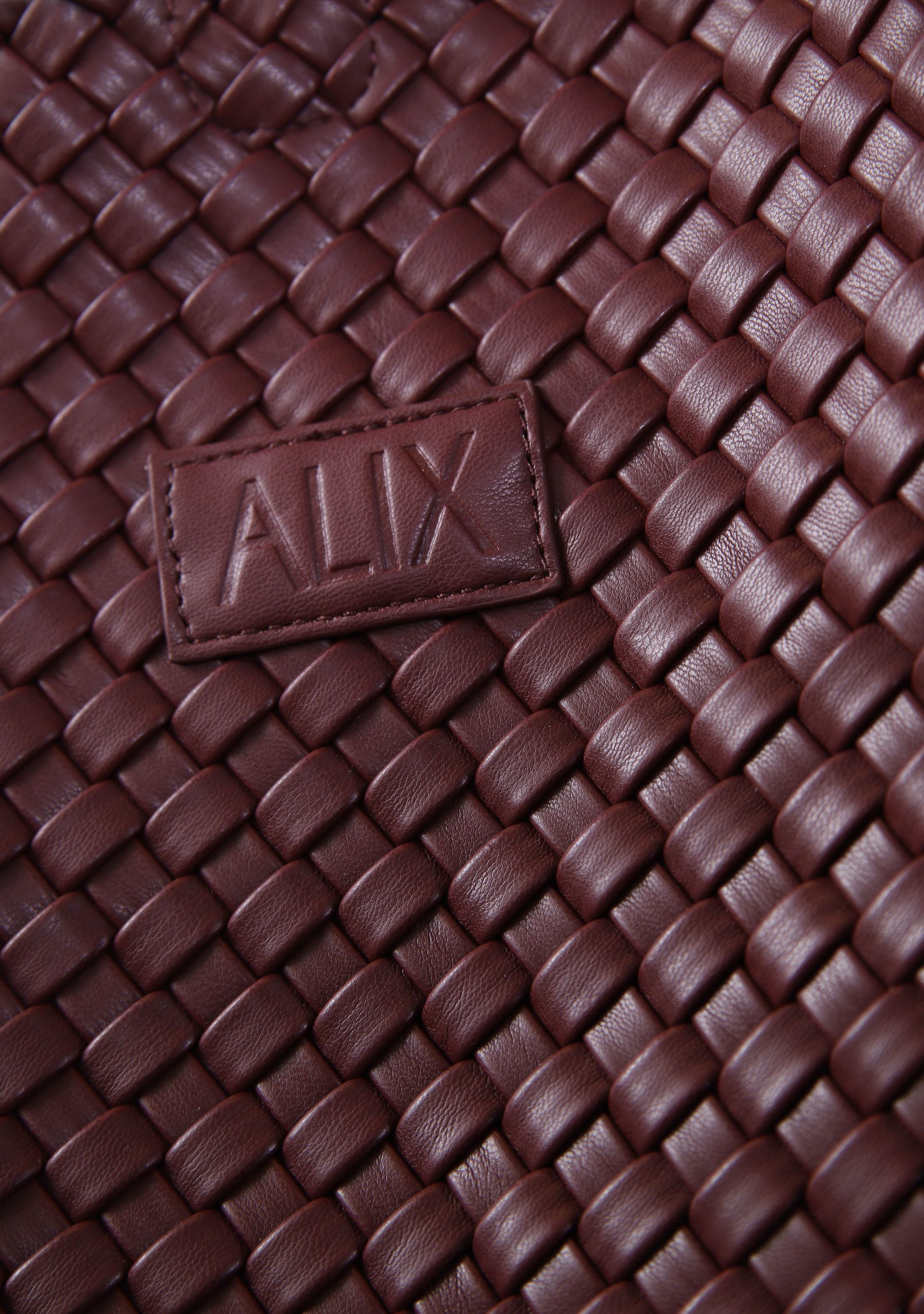 ALIX THE LABEL TAS