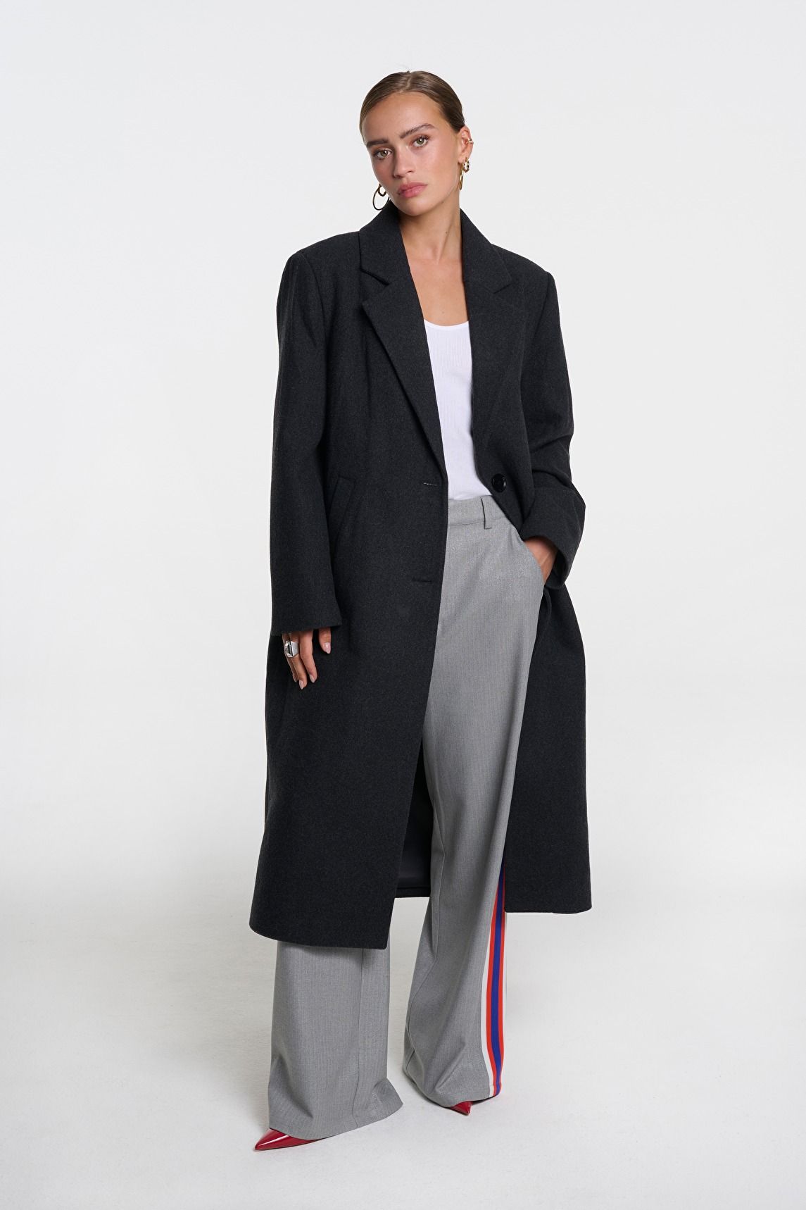 ALIX THE LABEL MANTEL
