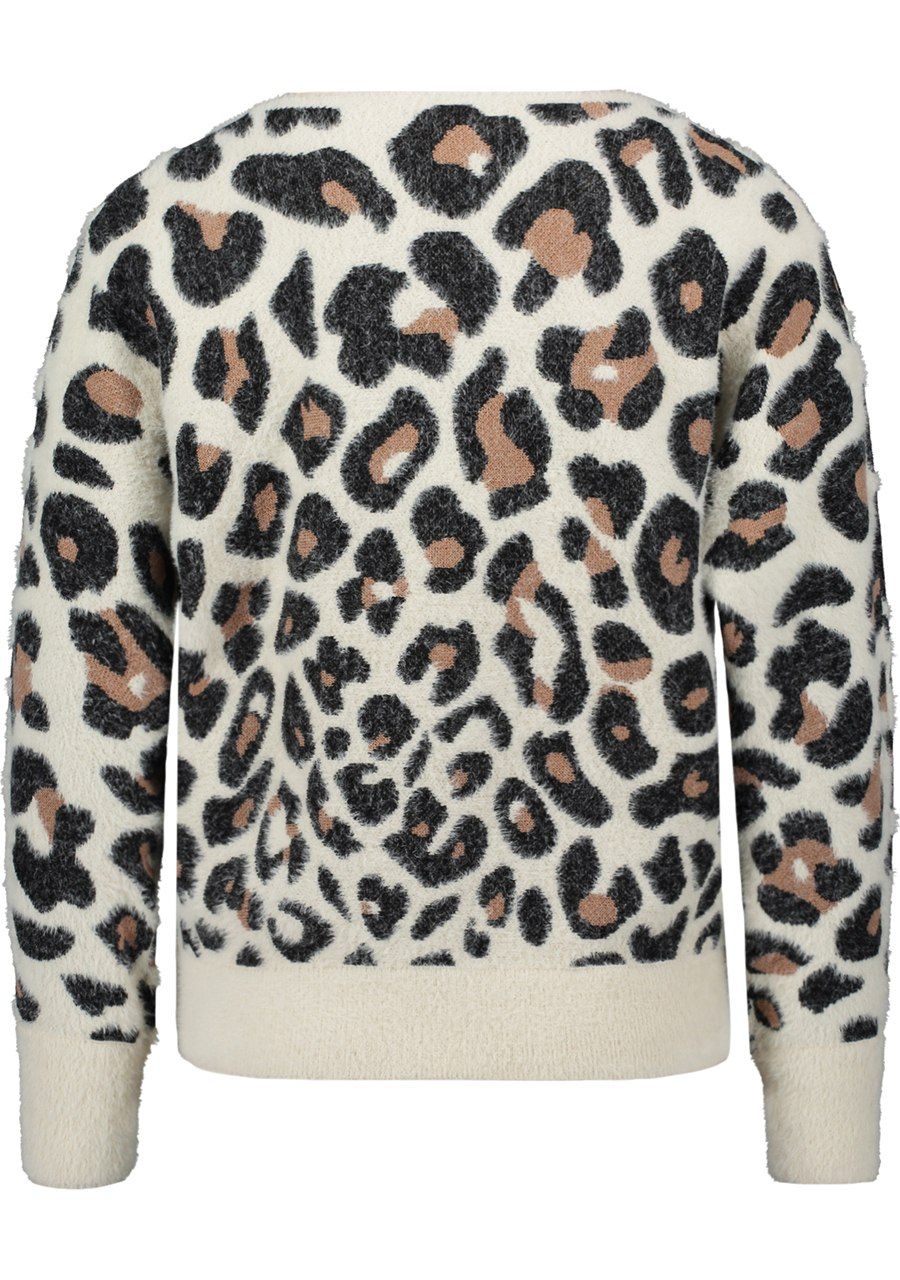 BETTY & CO TRUI