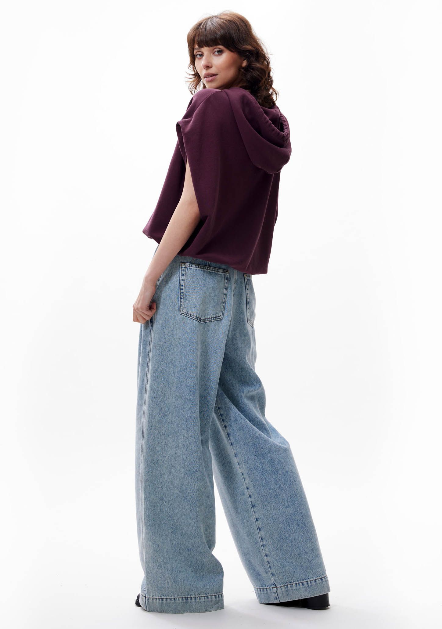 CATWALK JUNKIE SWEATER