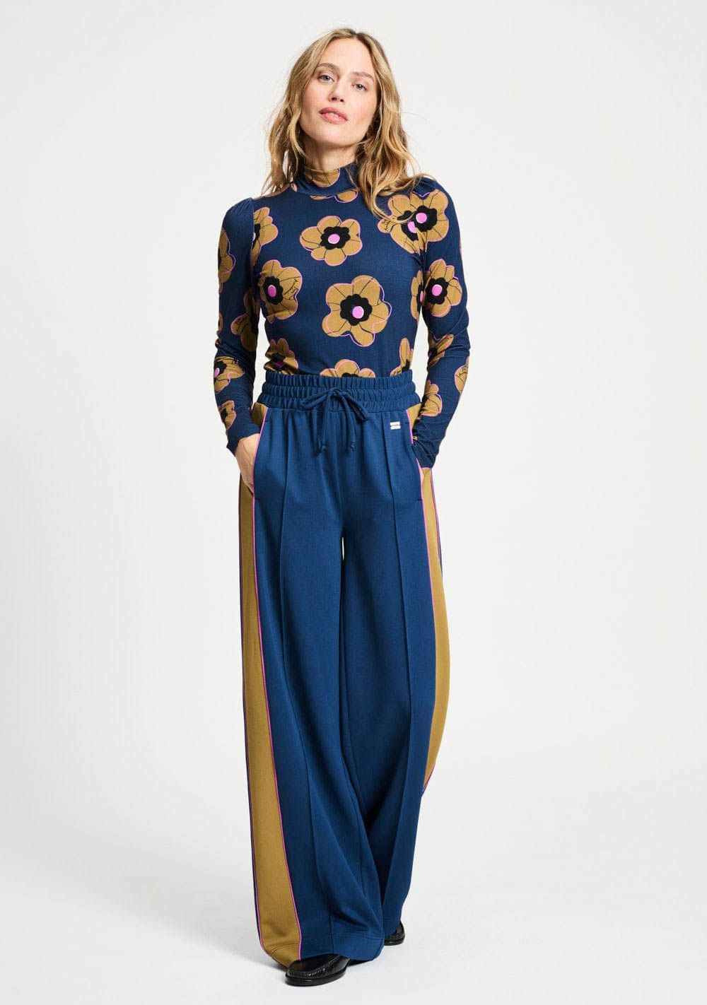 POM AMSTERDAM WIJDE PANTALON