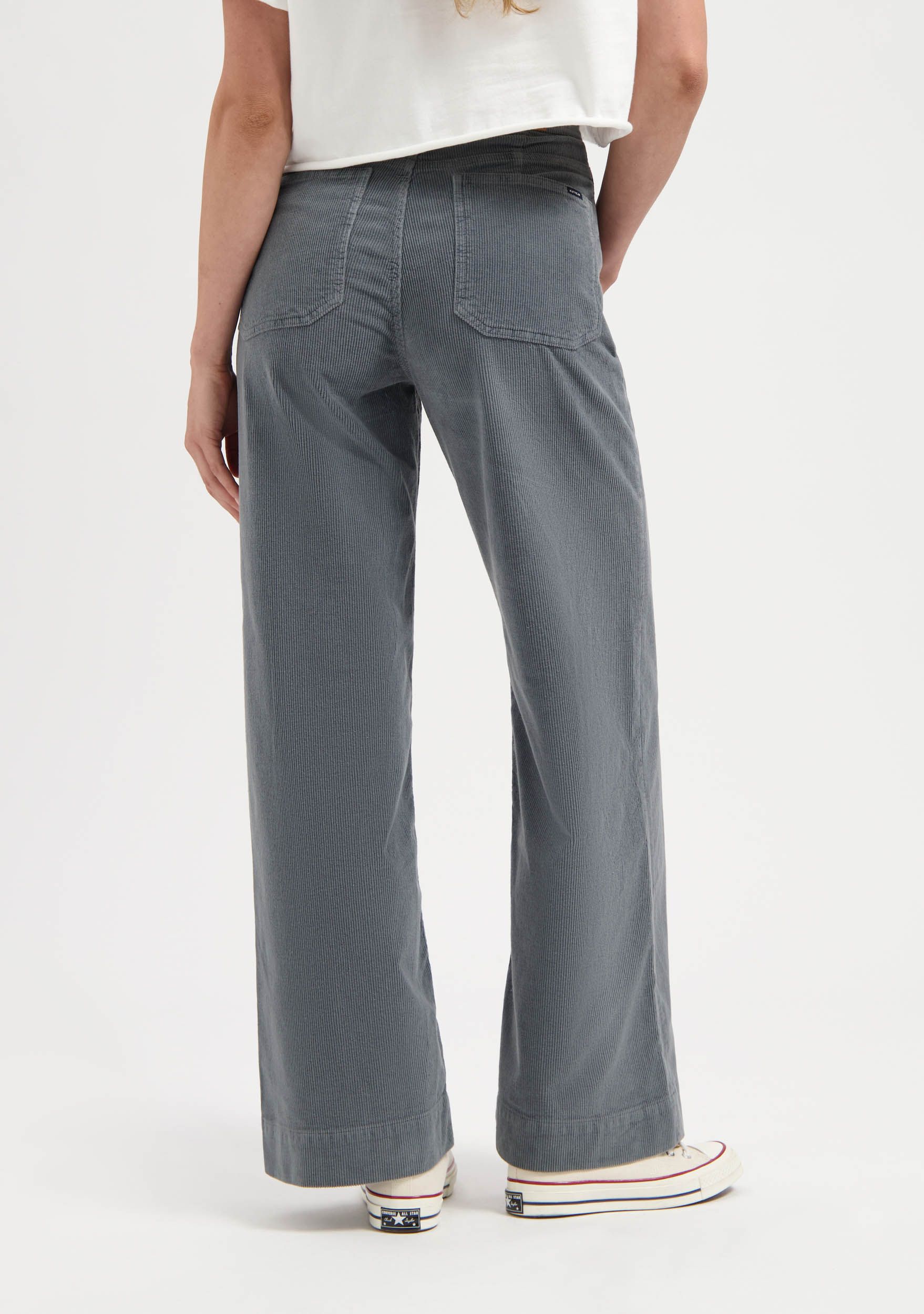 KUYICHI WIJDE PANTALON