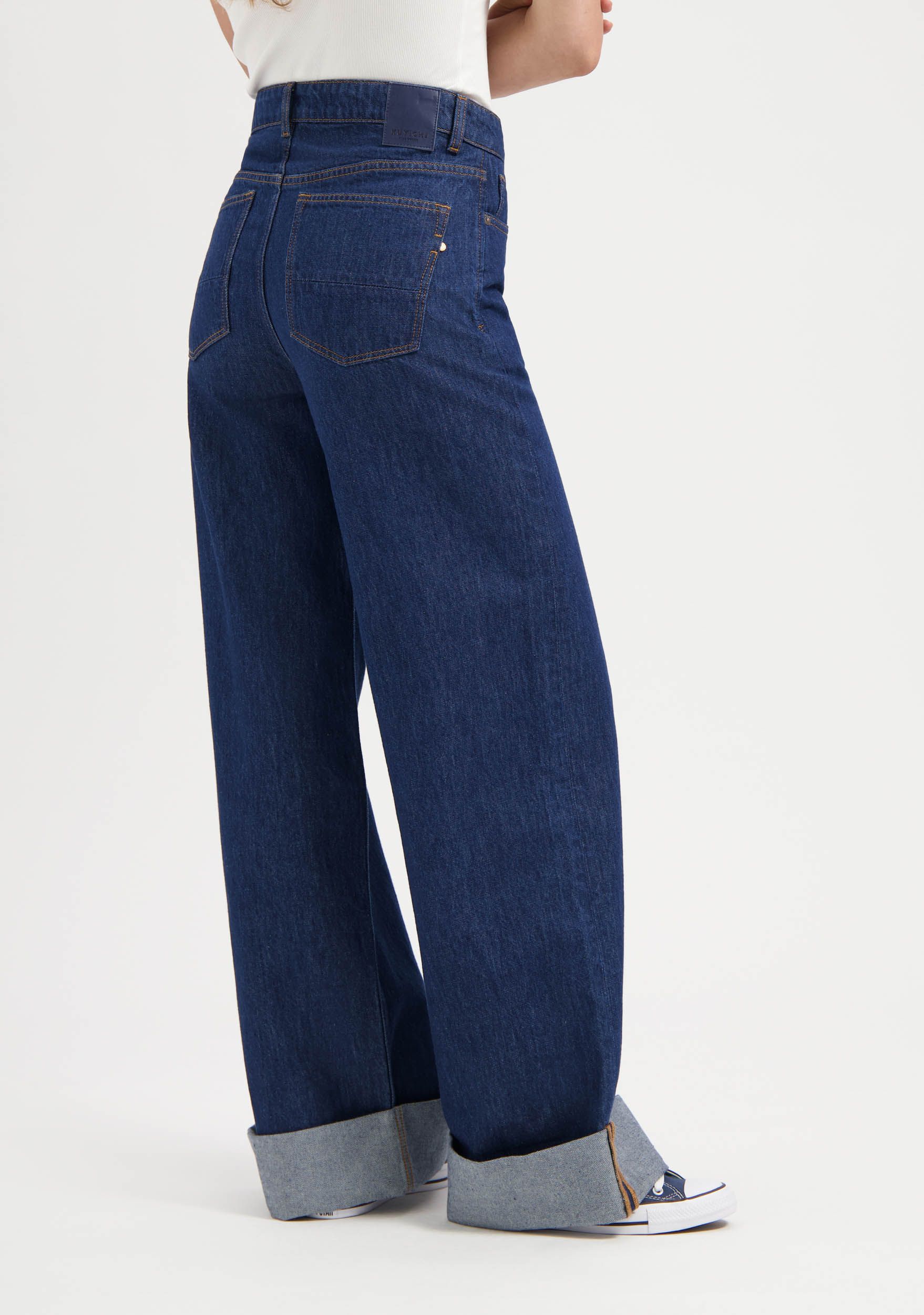 KUYICHI JEANS
