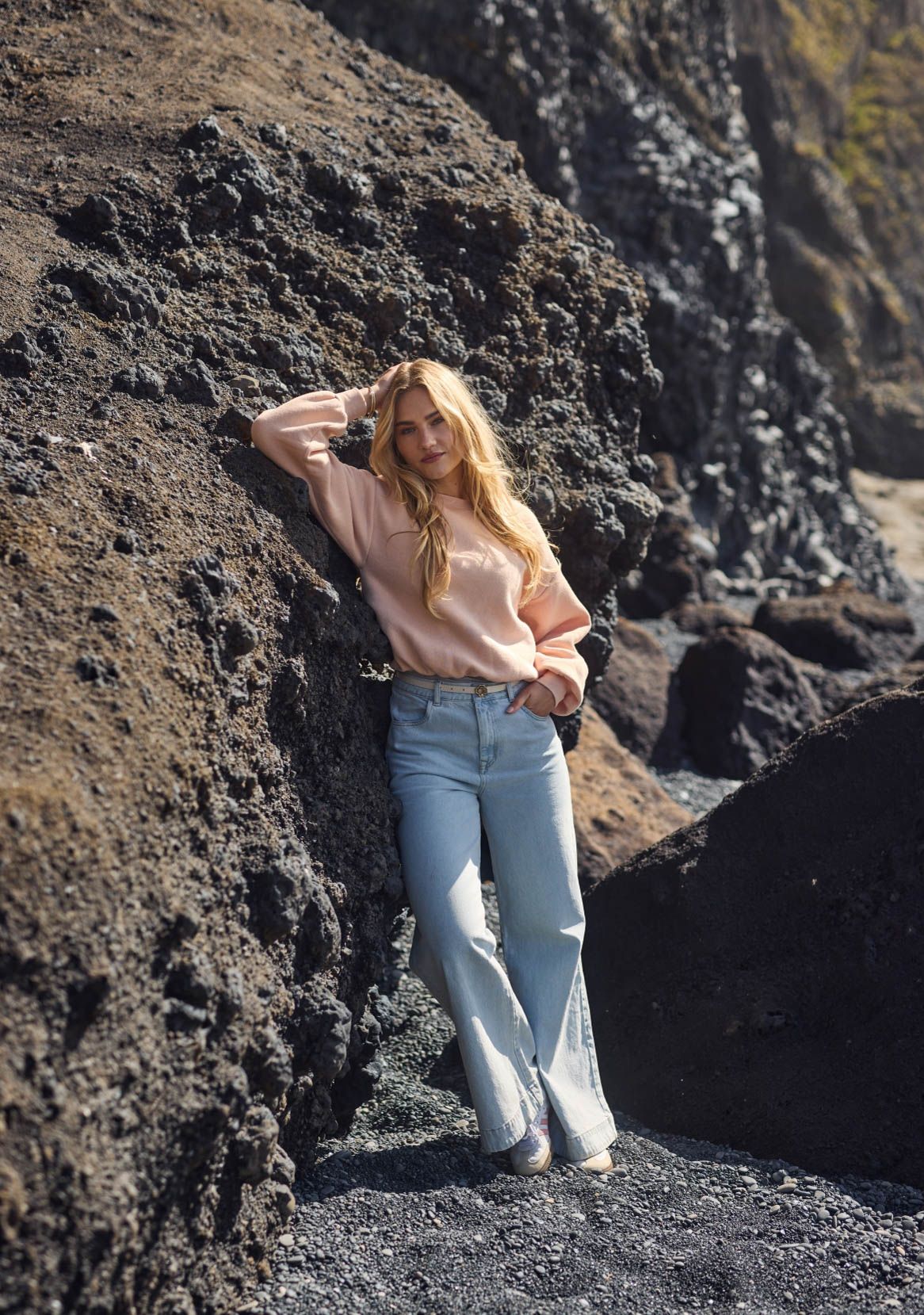 NUKUS SWEATER