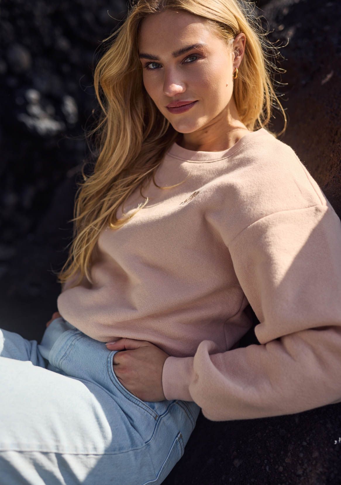 NUKUS SWEATER