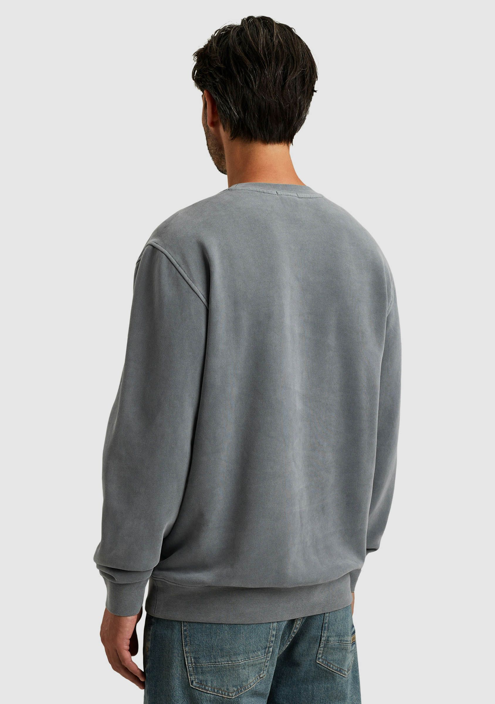 CAST IRON SWEATER