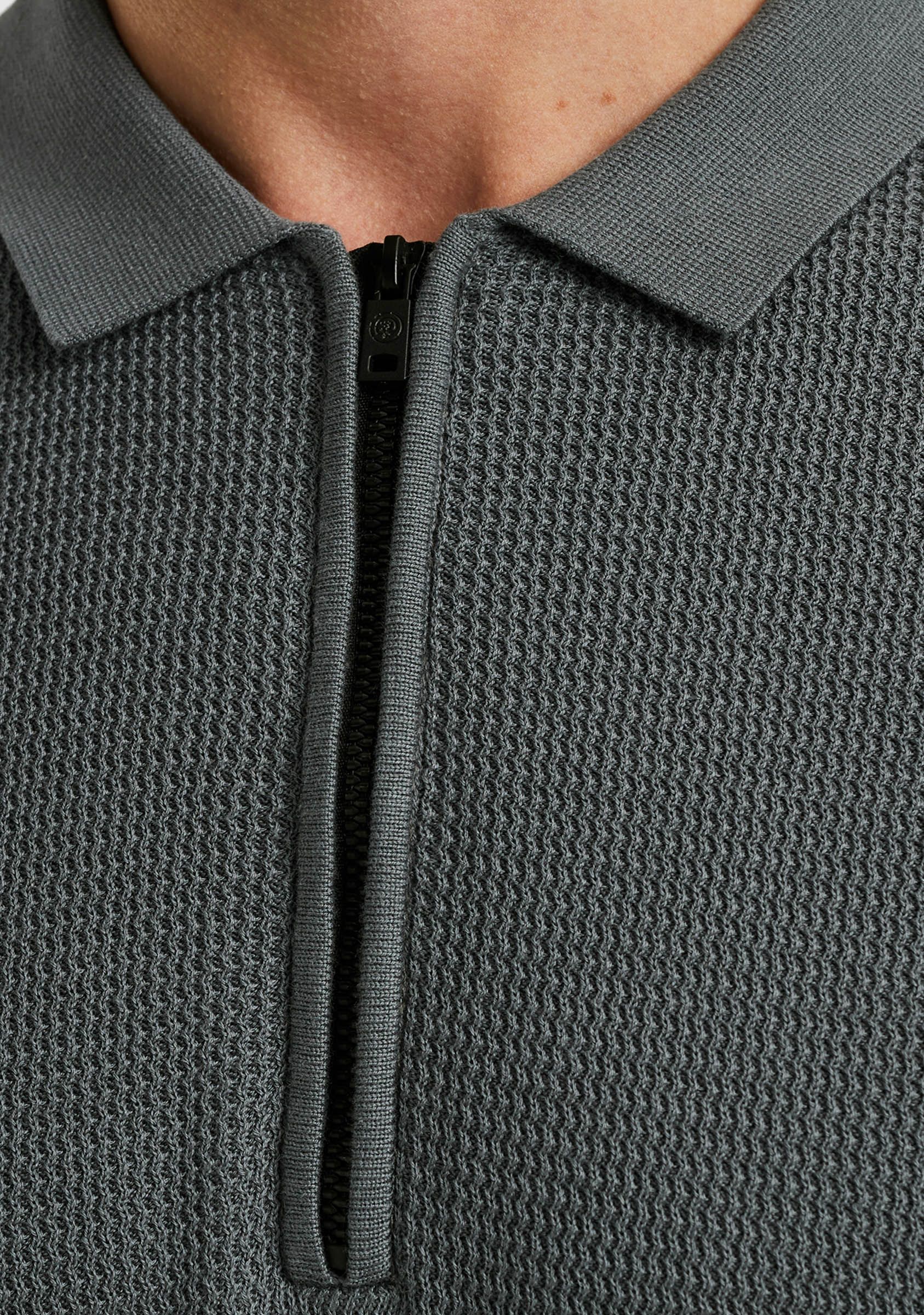 CAST IRON POLO