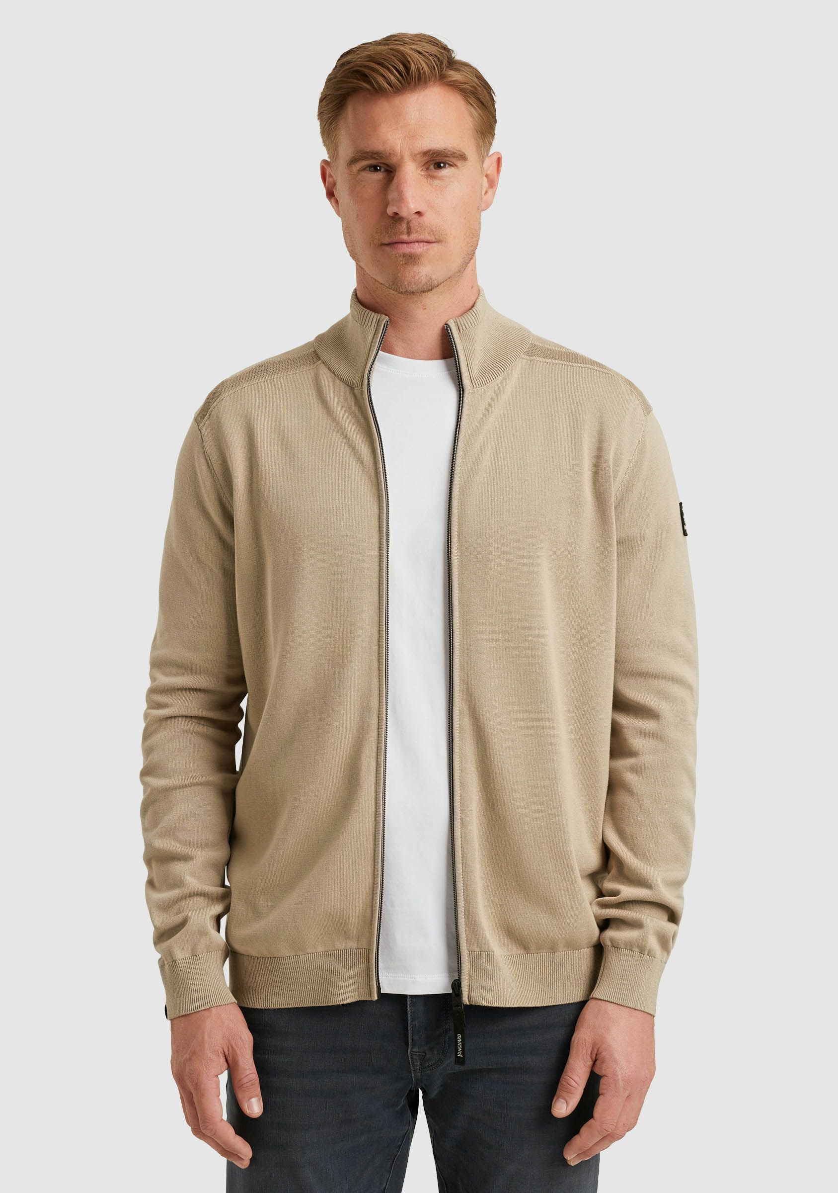 VANGUARD VEST