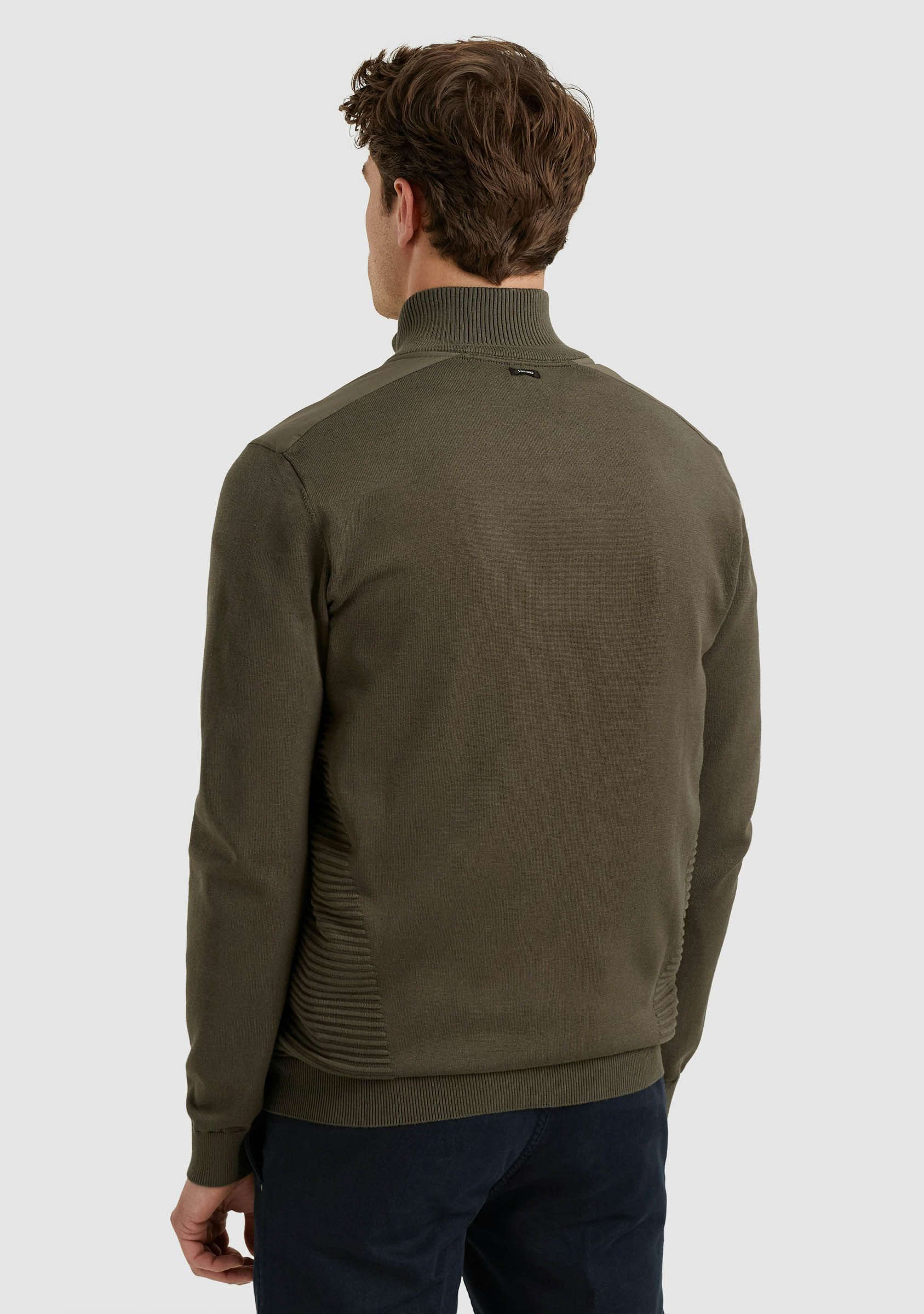 VANGUARD VEST