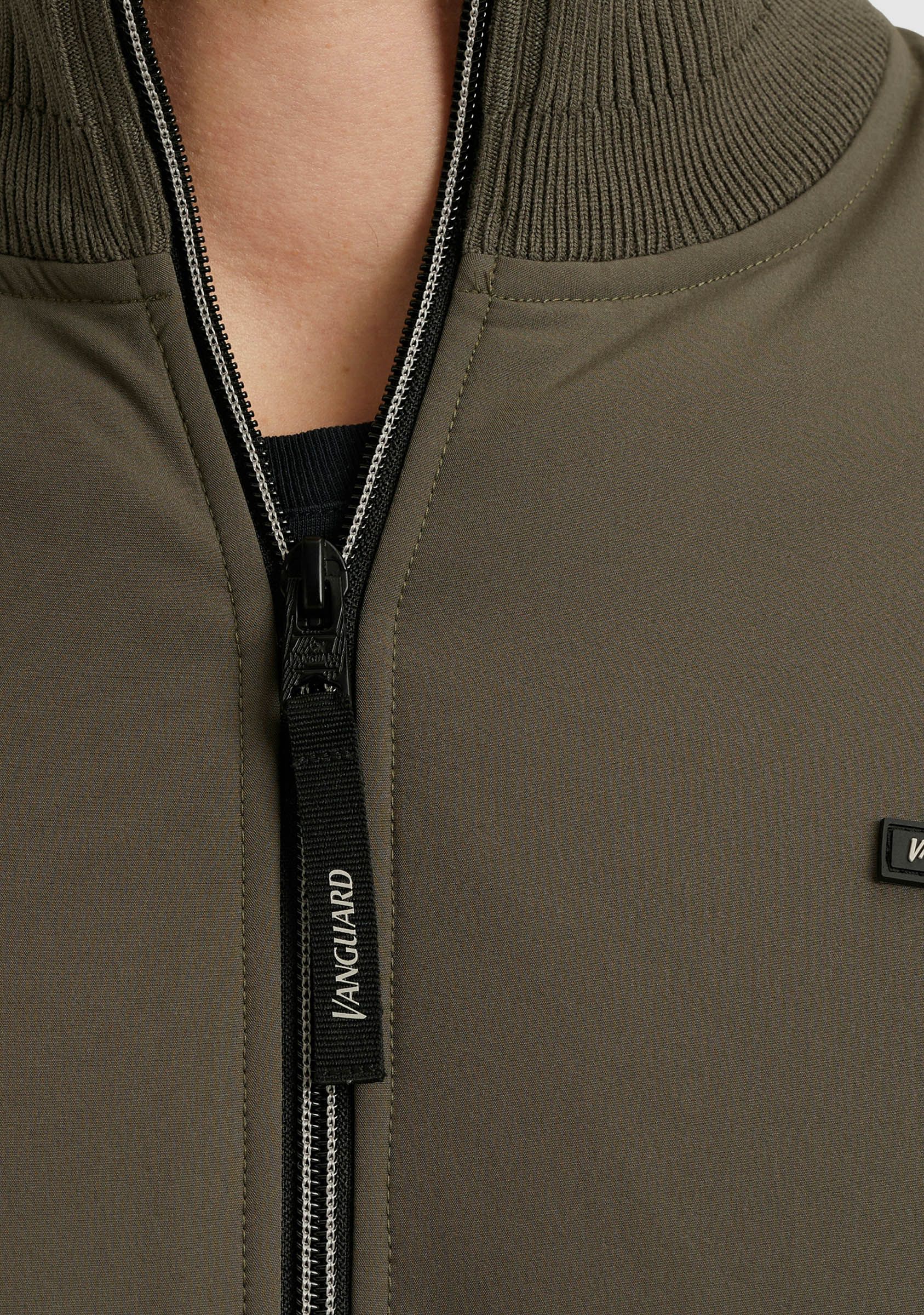 VANGUARD VEST