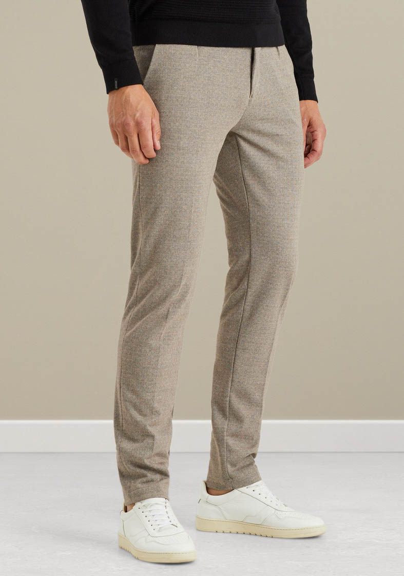 VANGUARD CHINO