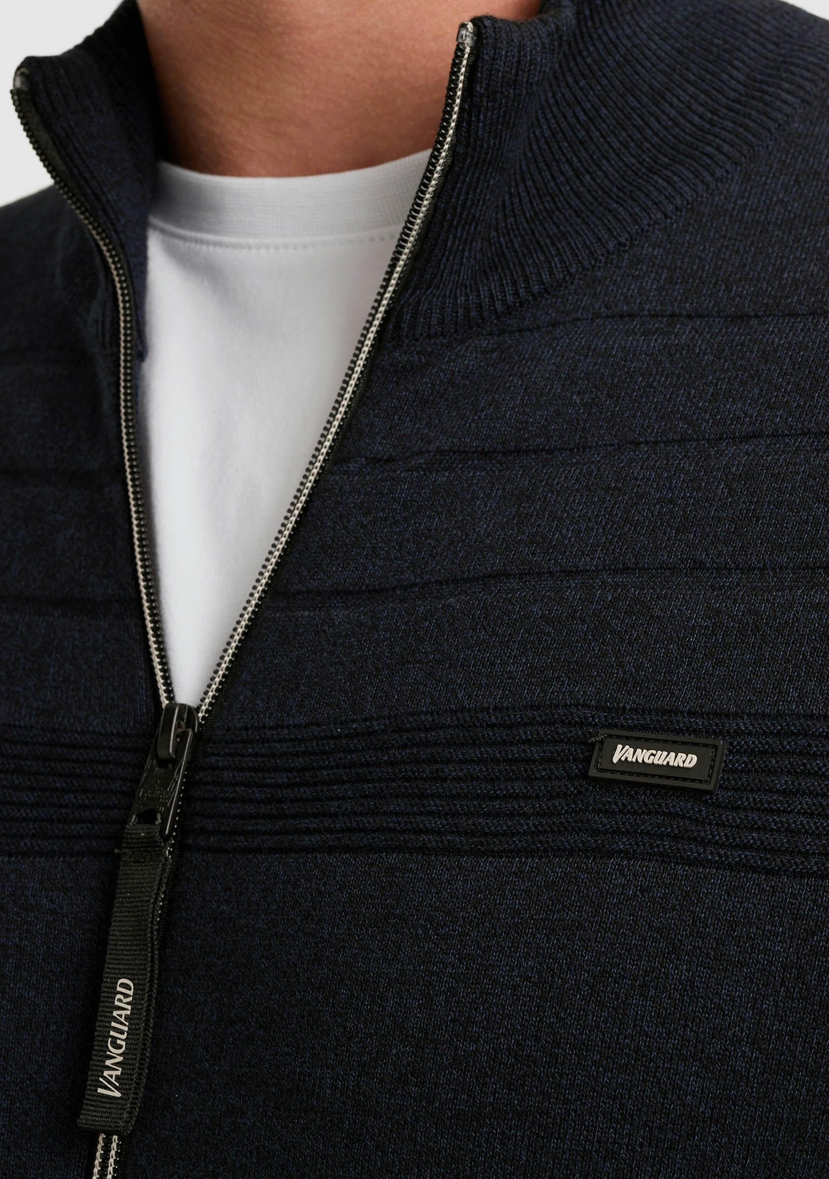 VANGUARD VEST