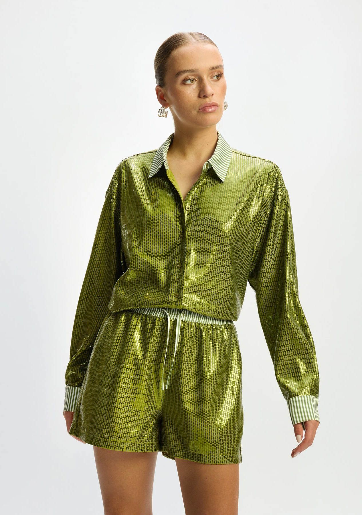 REFINED DEPARTMENT SHORT