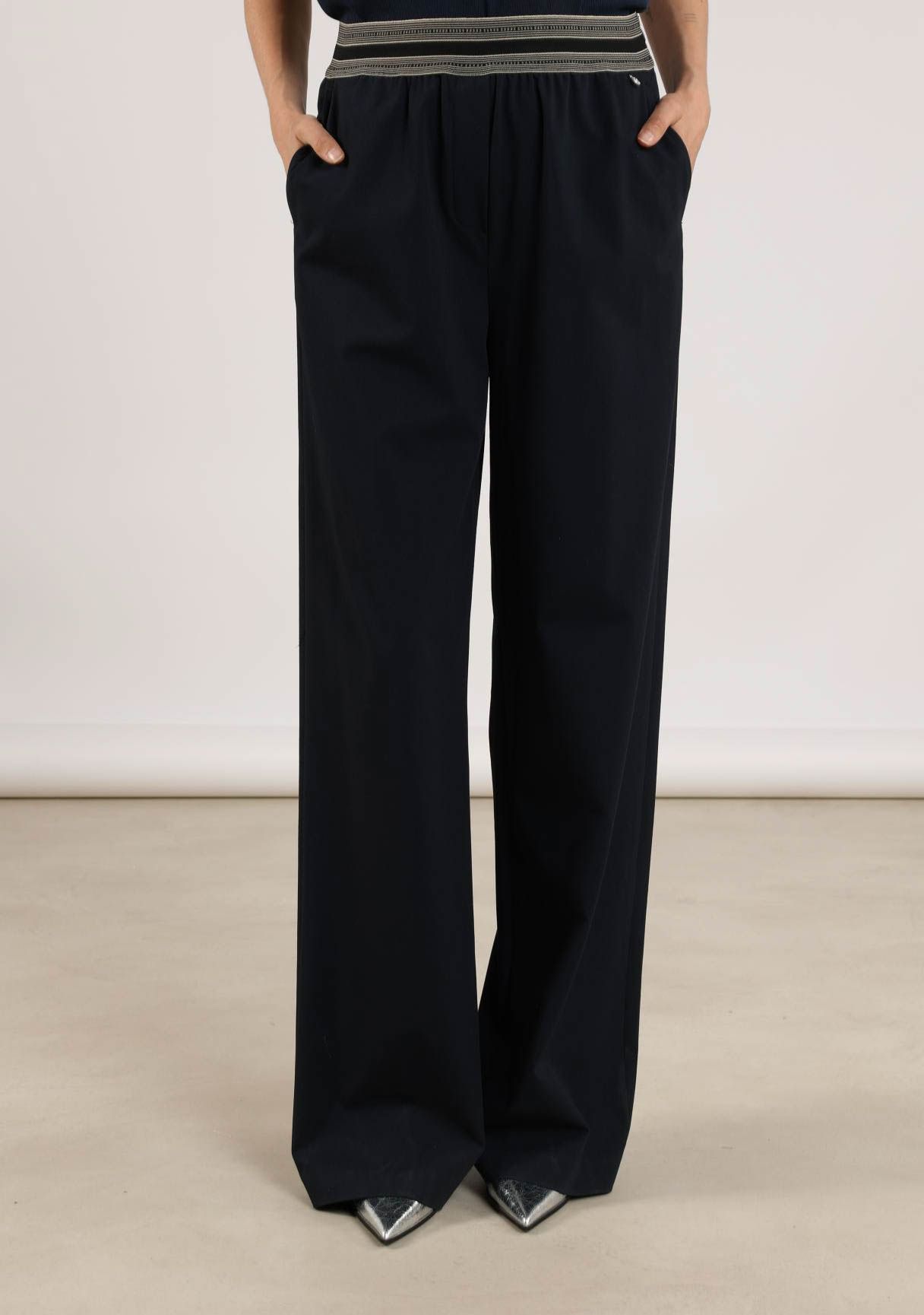 NUKUS WIJDE PANTALON